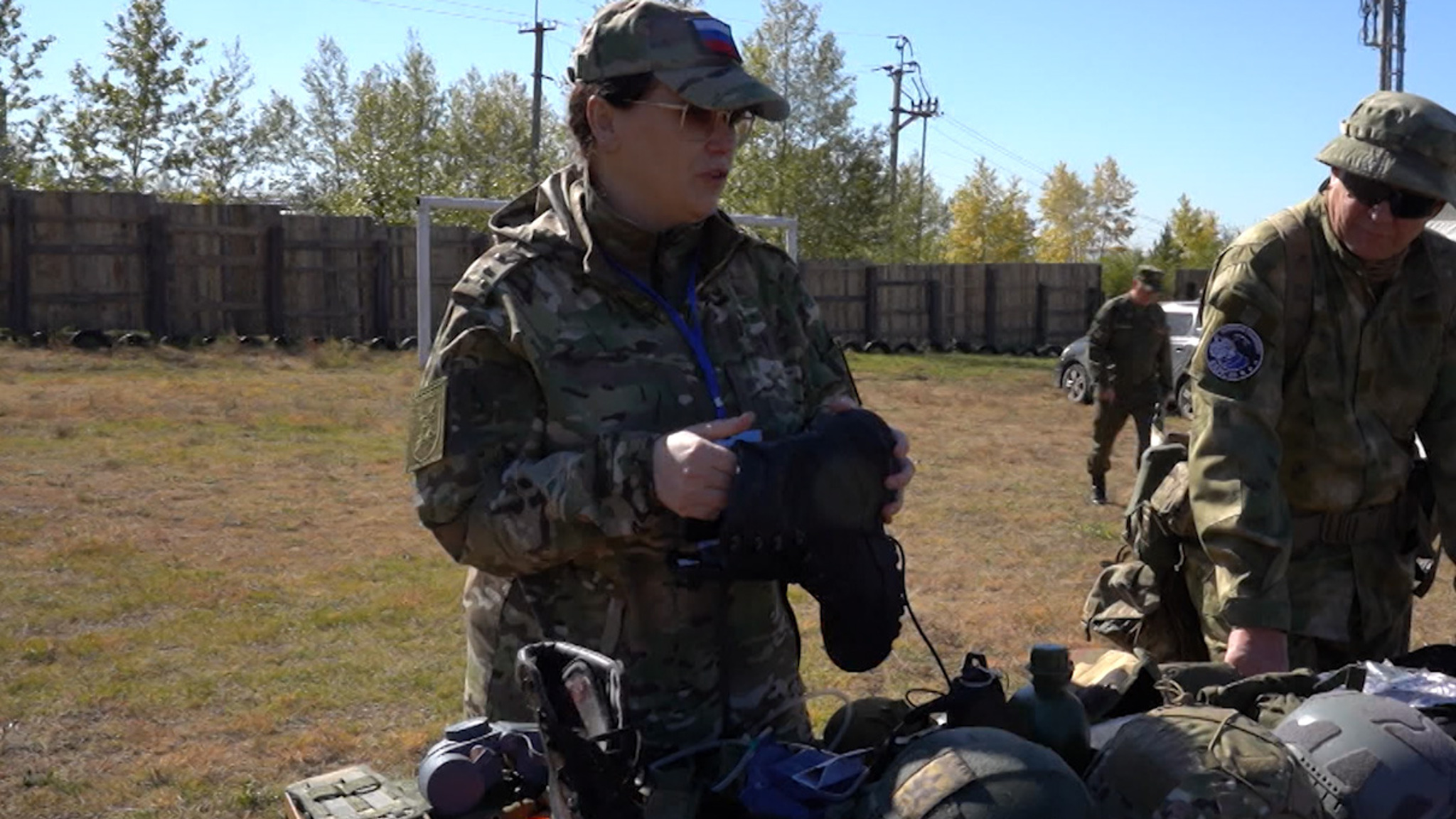 Военно-патриотический курс для волонтёрского объединения «За Родину» прошёл на базе военной полиции ВВО