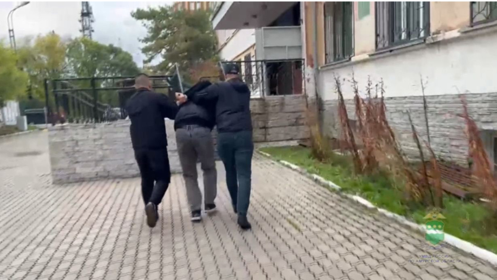 Похитили и вымогали деньги у сверстника: в Благовещенске задержана группа злоумышленников