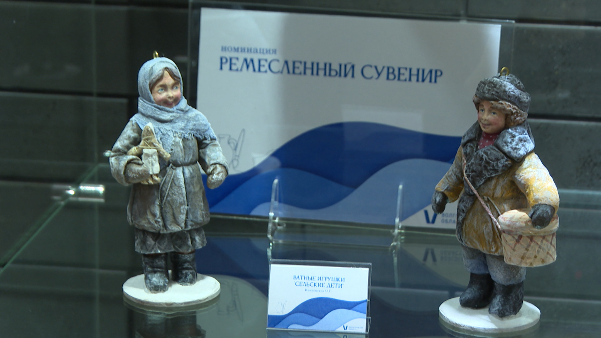 Аромакамни, кружева и брелки с цветами: волгоградские сувениры показали на выставке