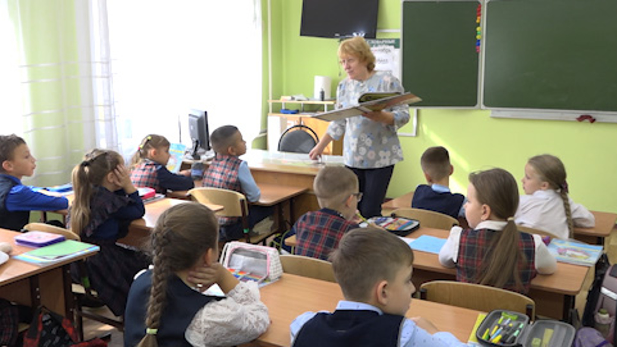Первоклассники десяти школ Читы будут учиться по «Азбуке регионов. Забайкалье от А до Я»