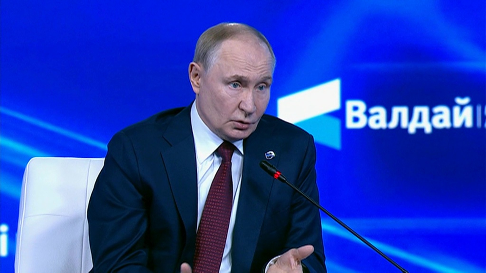 Путин предрек ренессанс высокого дипломатического искусства