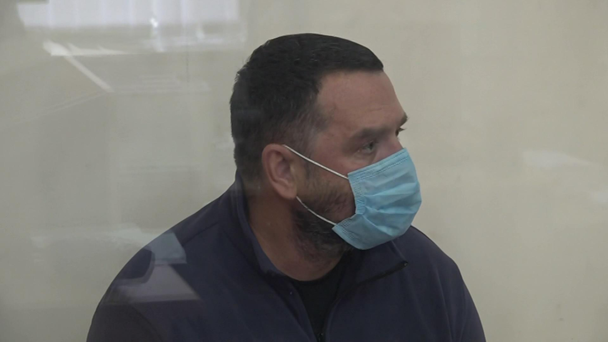 Следствие устанавливает каналы поставок контрафактного алкоголя в Ленобласти