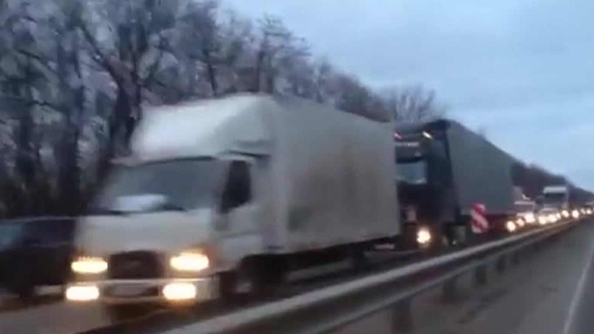 Ростовскую область парализовали 10-километровые пробки