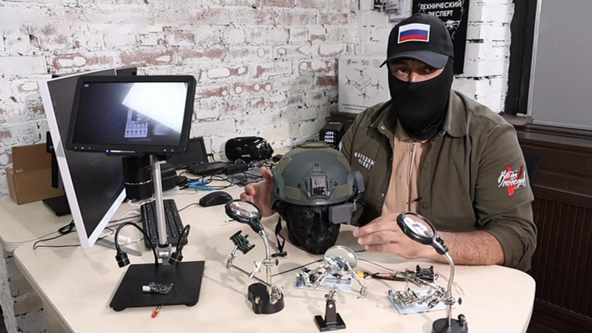 Российские инженеры создают шлем с искусственным интеллектом