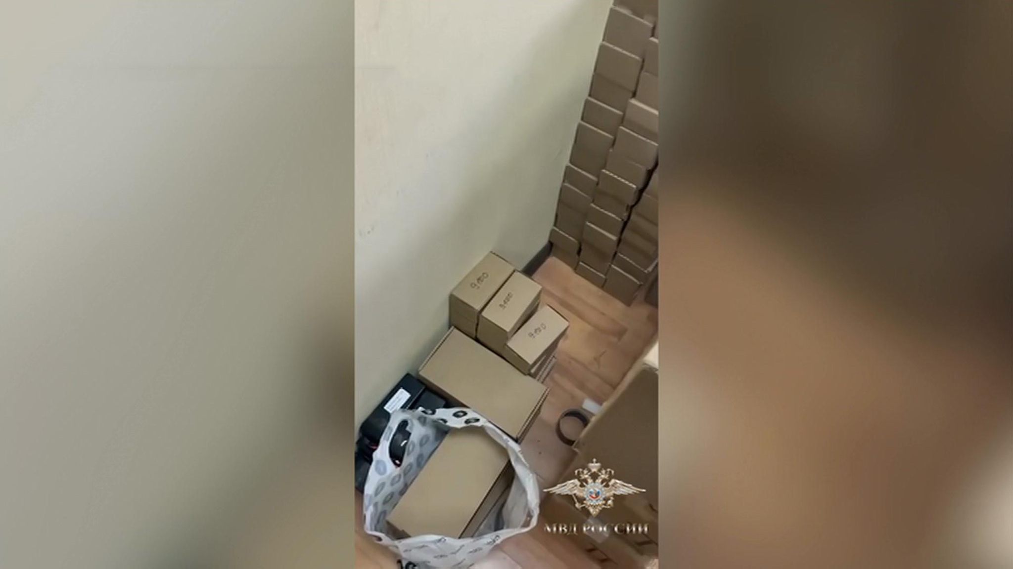 В Ростовской области задержали двух мужчин, похитивших аккумуляторы для БПЛА