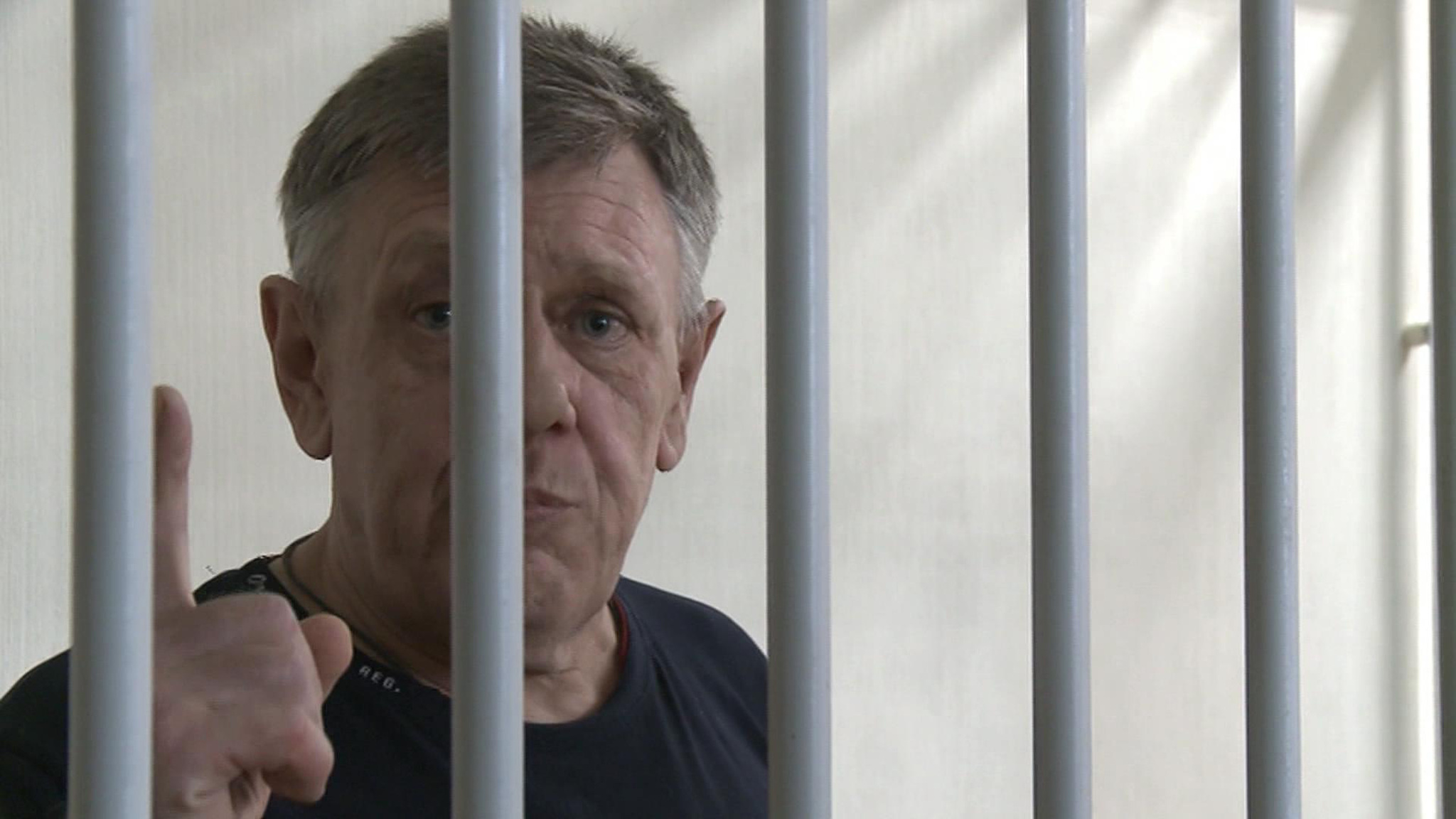 В Екатеринбурге отправили в колонию члена банды милиционеров Анучина