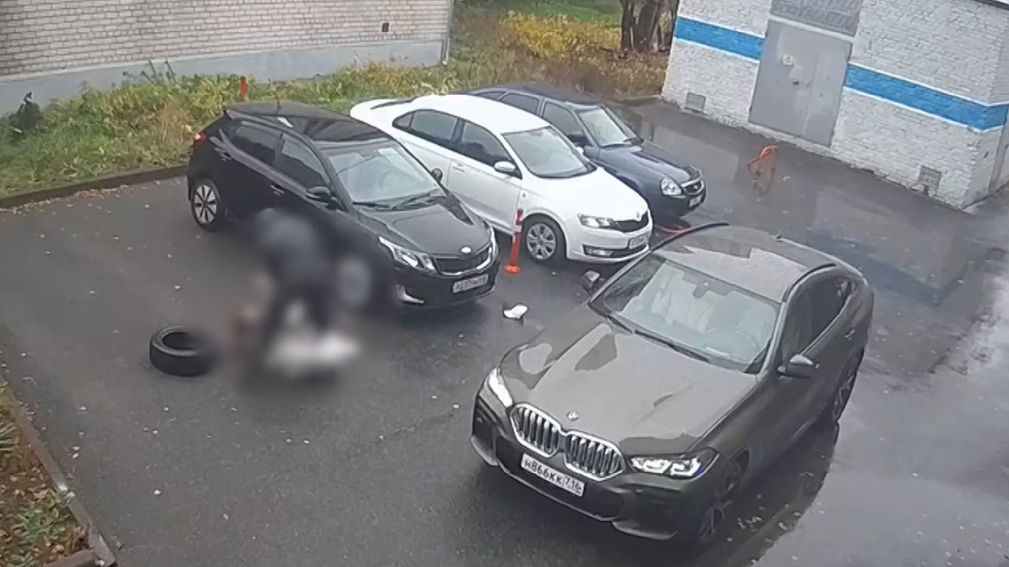 Пострадавшей при нападении в Казани оказалась жена бизнесмена Шевырева
