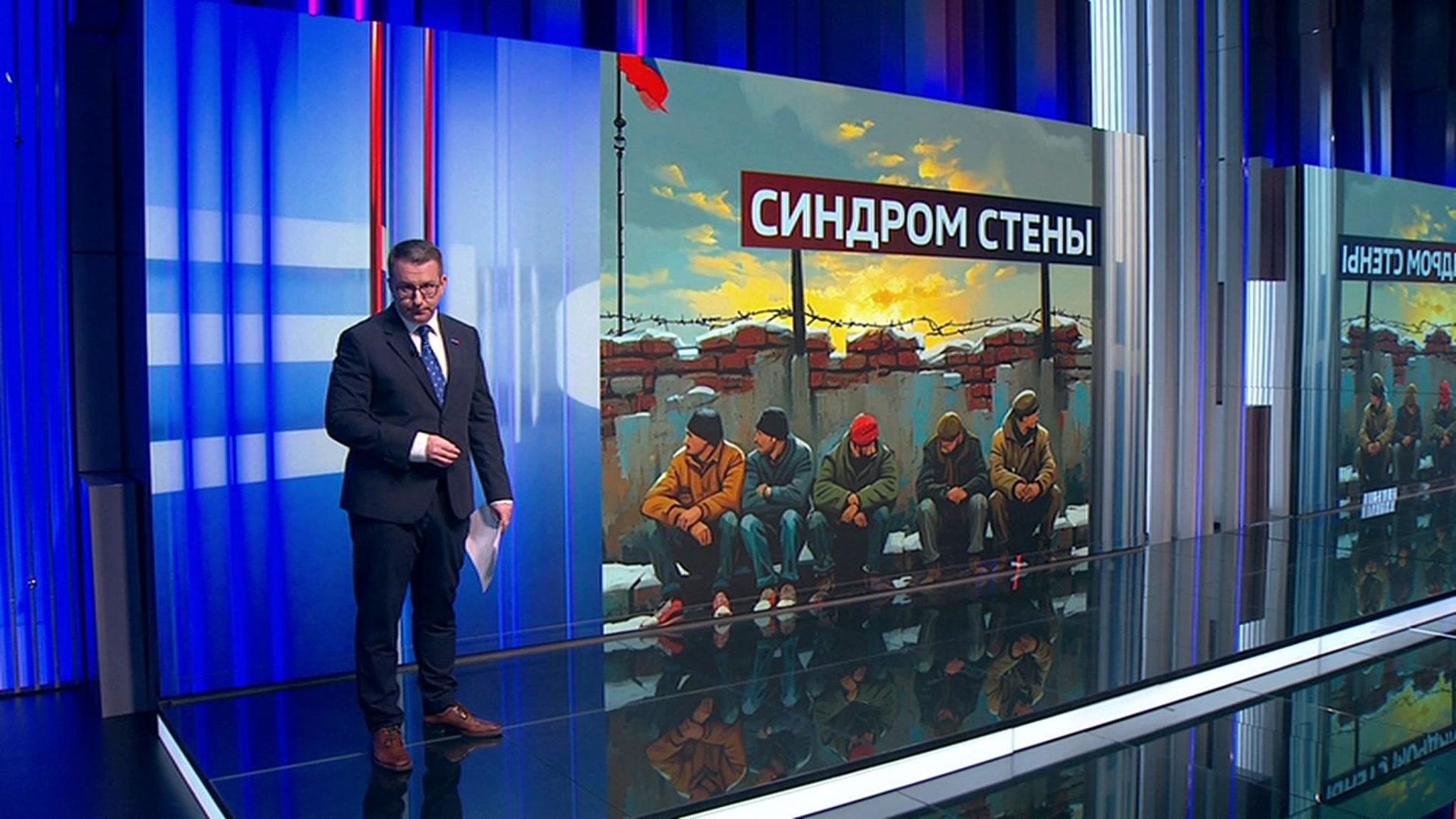 Забор на границе России с Финляндией стал достопримечательностью для туристов
