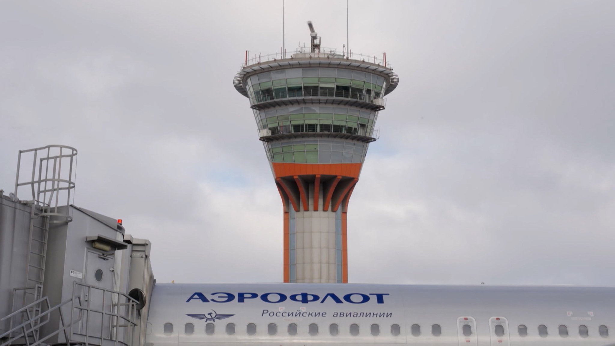 Компания "Аэрофлот" займется ремонтом двигателей