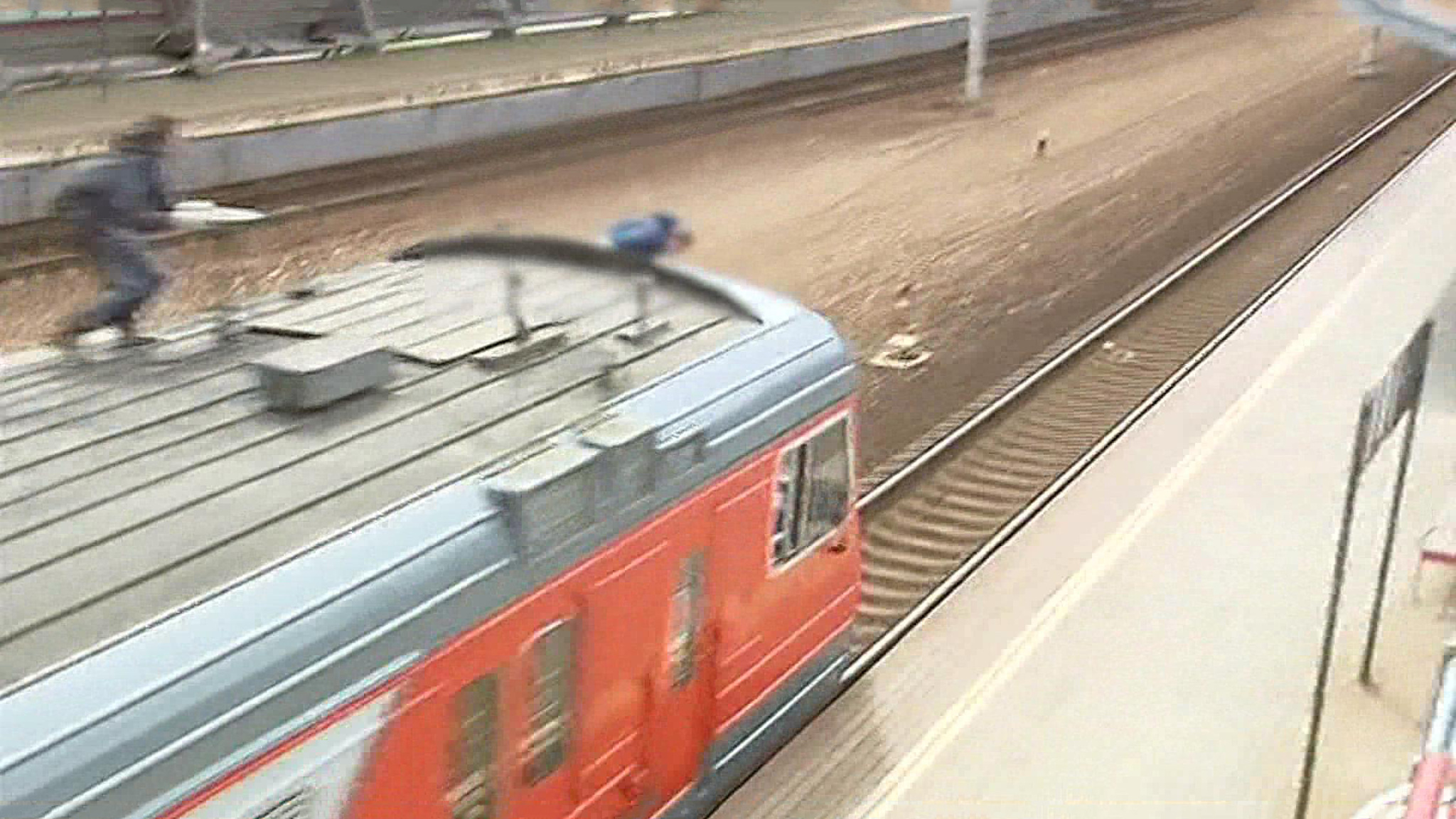 Покатушки на крыше поездов могут стать экстремистcкой деятельностью