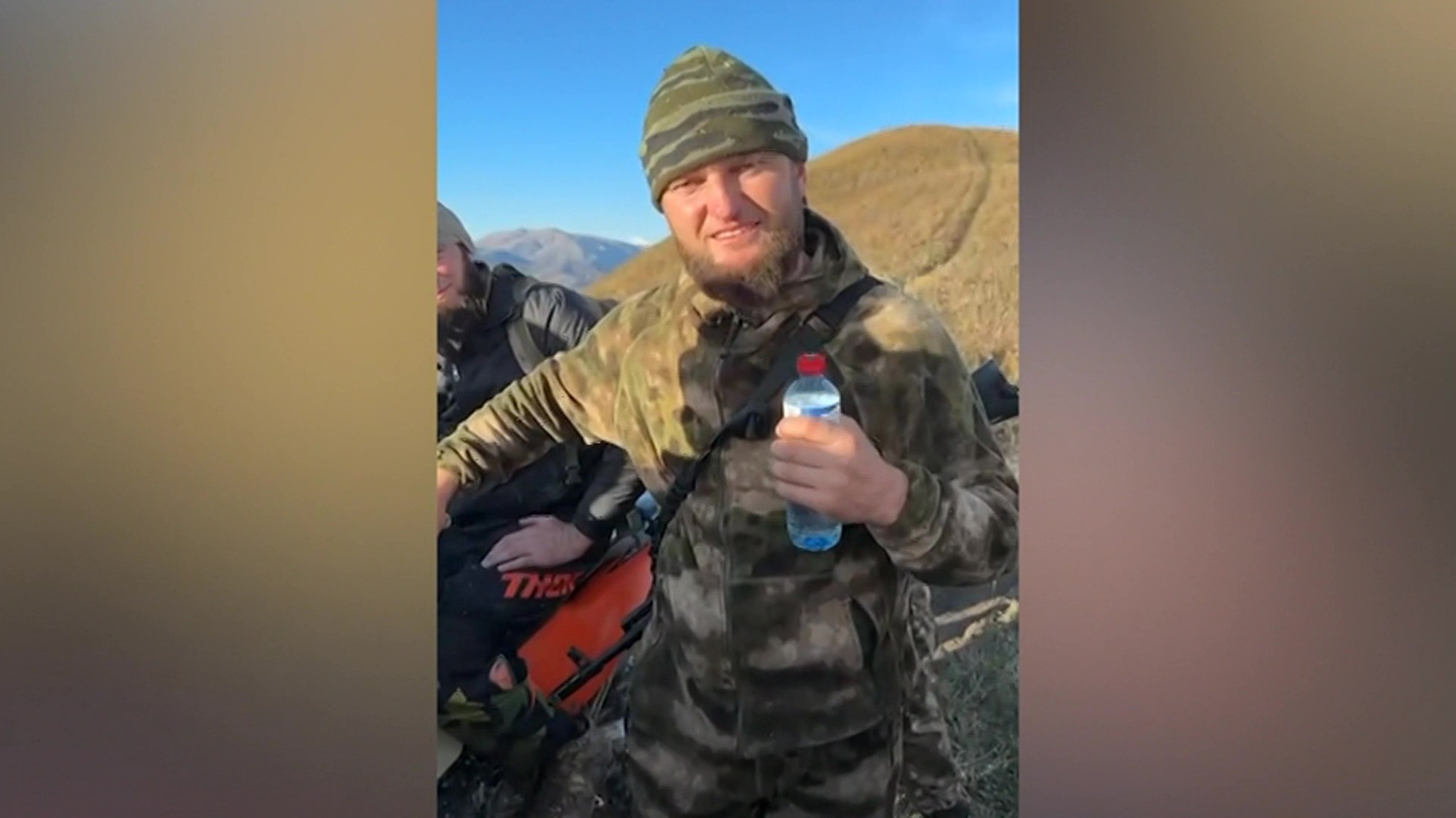 В Чечне спасли заблудившегося и раненого охотника