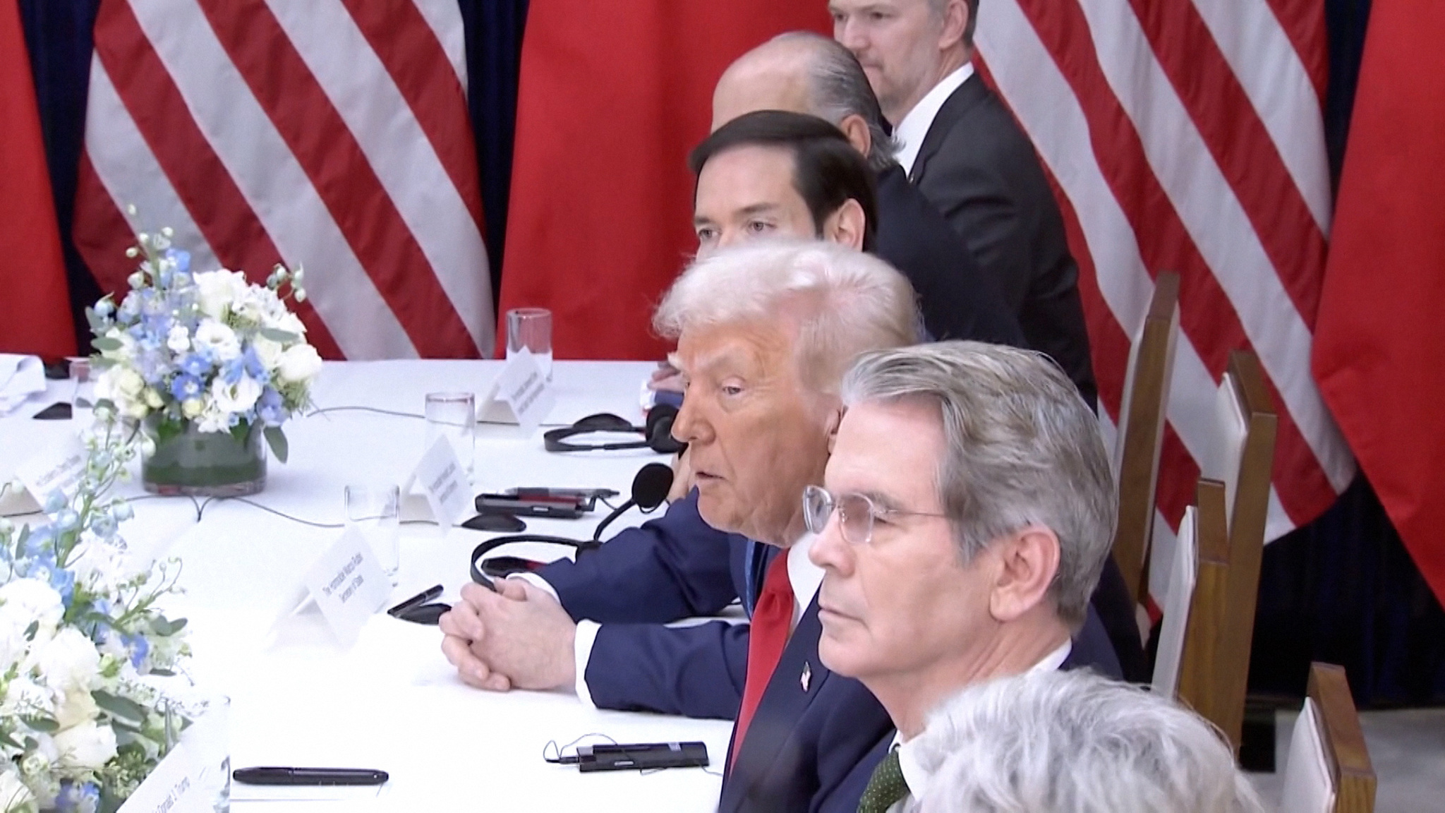 Встреча Трампа и Си не спасла мировую экономику