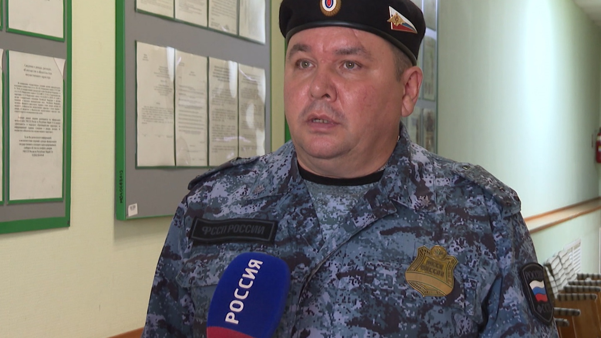 Житель Марий Эл переквалифицировался из учителя в судебного пристава