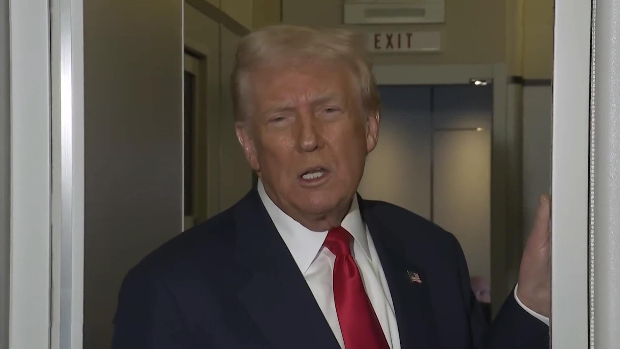 Заявление Трампа переполошило весь мир