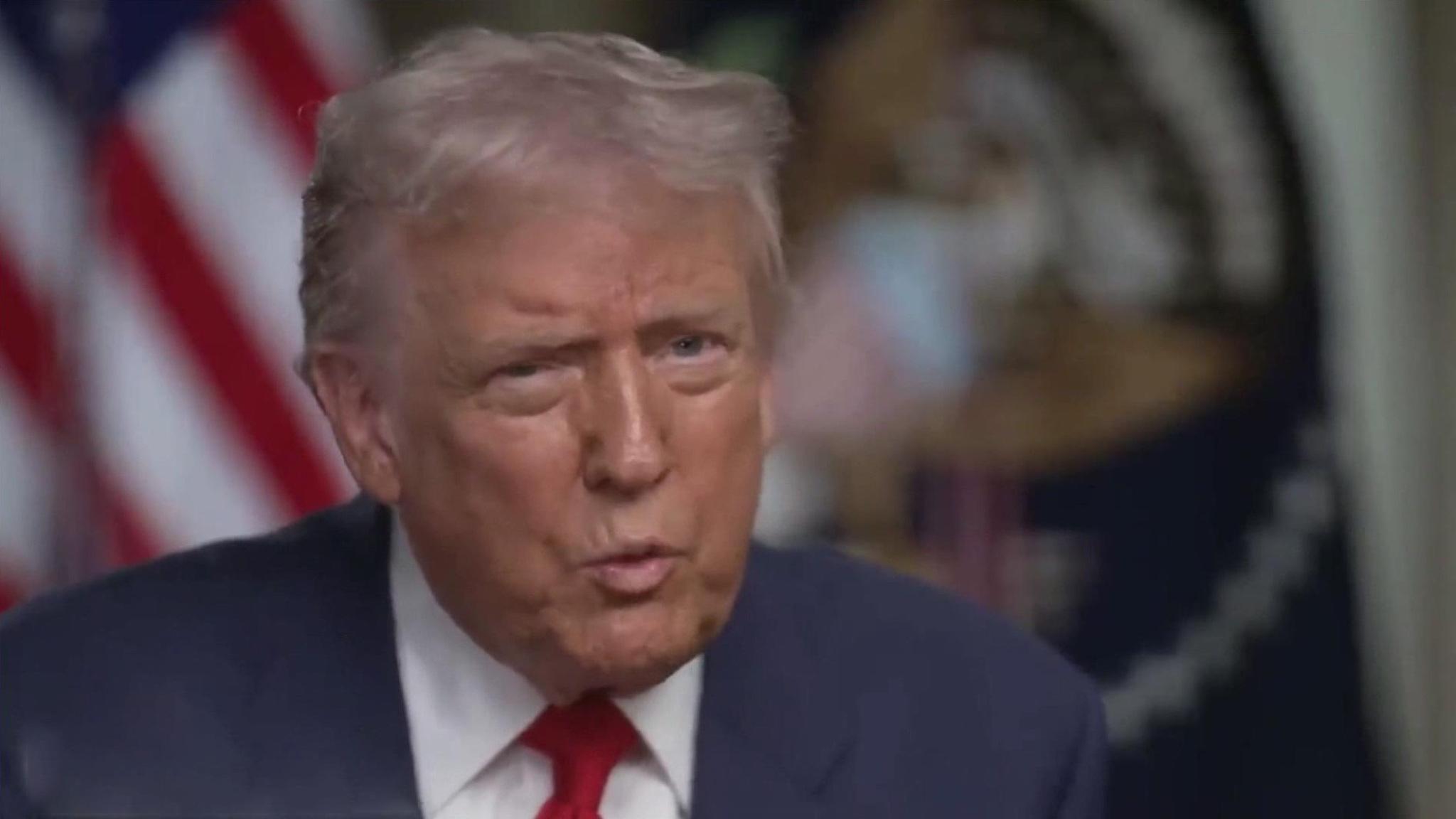 Трамп ответил на вопросы об украинском урегулировании и ядерных испытаниях
