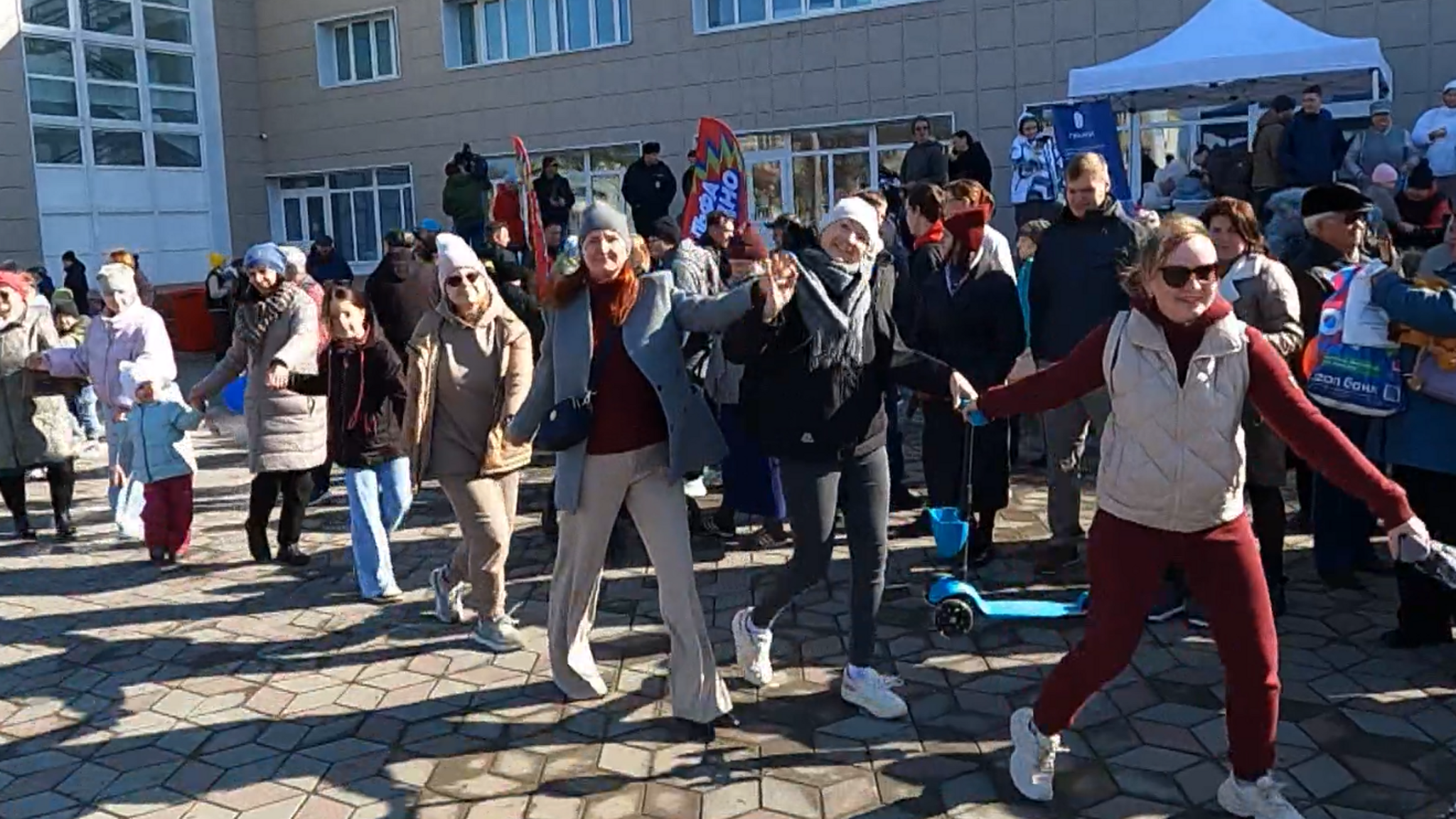 Большой Камень отпраздновал День народного единства