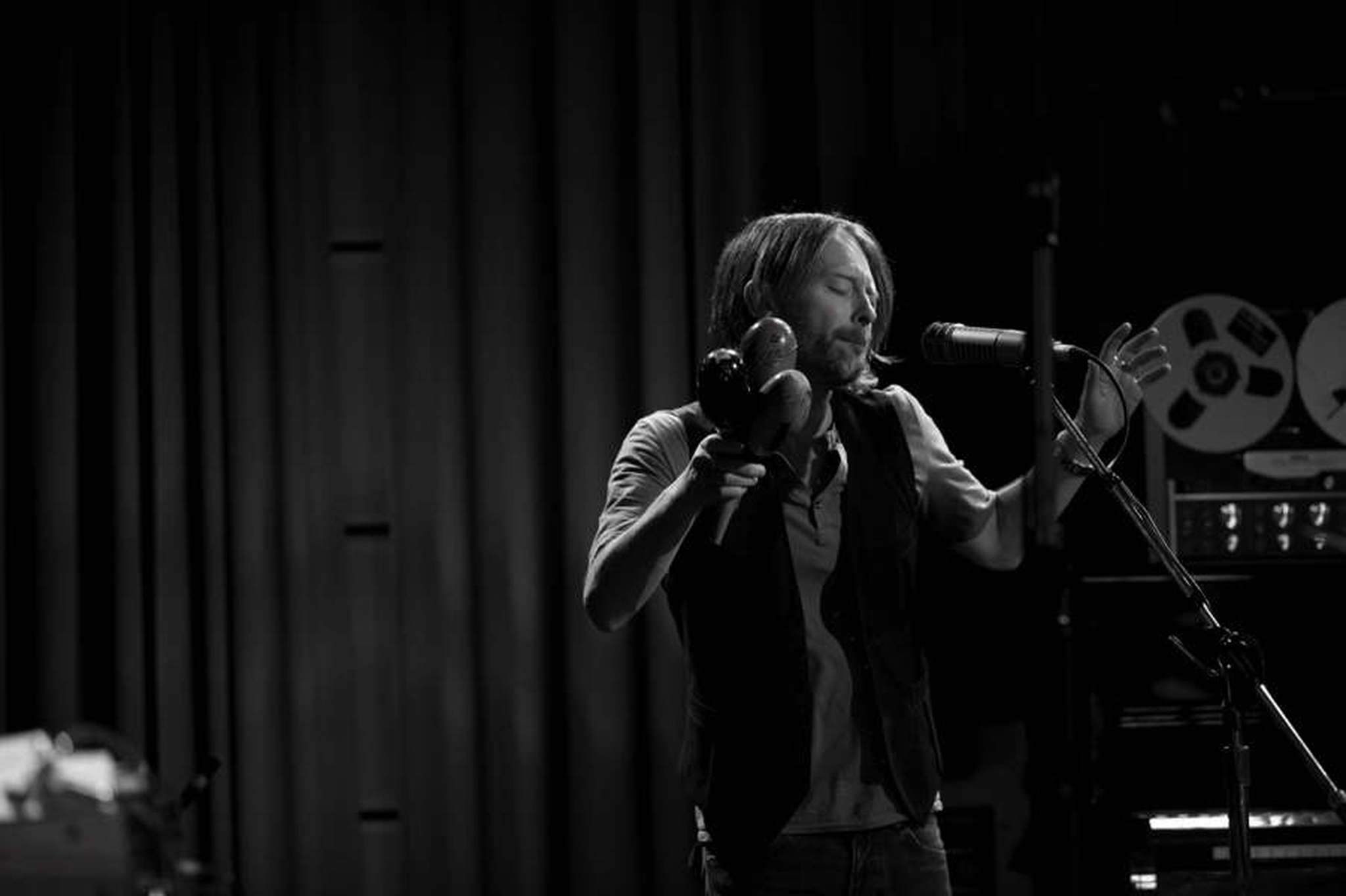 Раннюю запись участников Radiohead выставят на аукцион