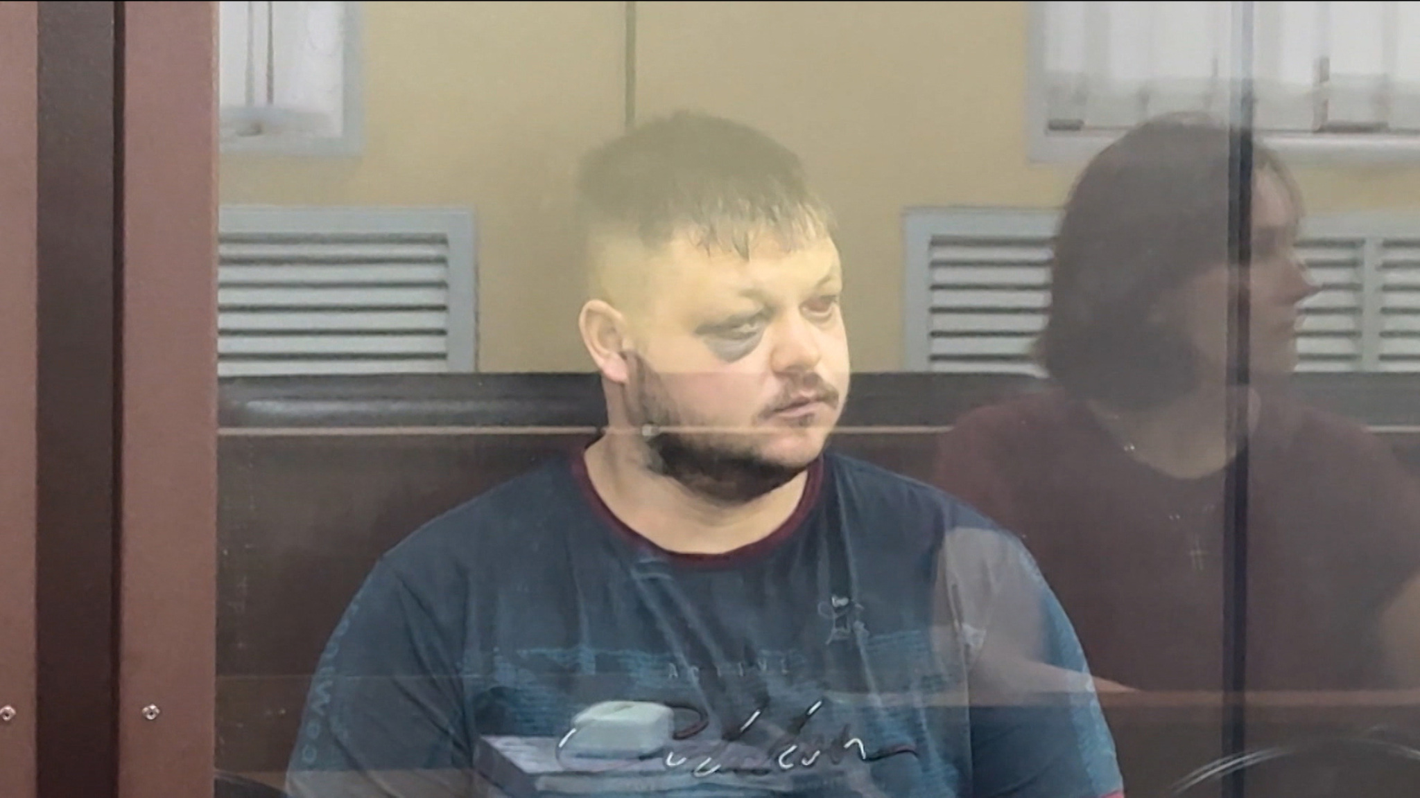 Жителя Кемерова отправили под арест после стрельбы у клуба