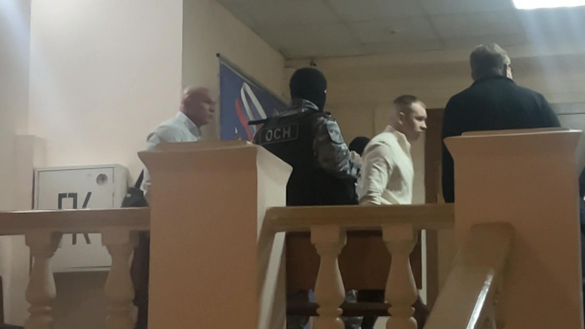 Суд в Челябинске арестовал подозреваемую в вымогательстве сотрудницу полиции