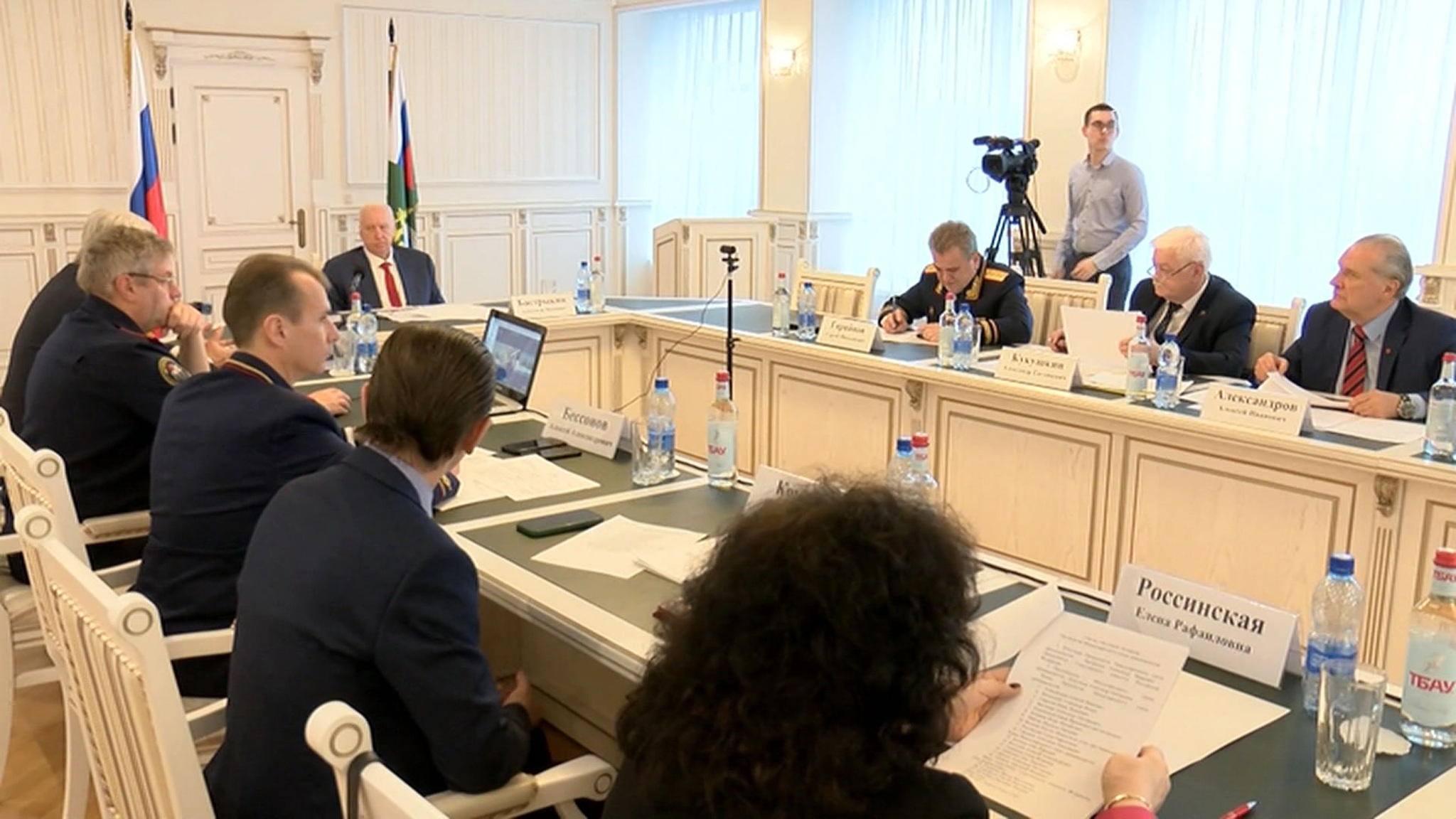 Криминалисты привлекают к работе молодежь