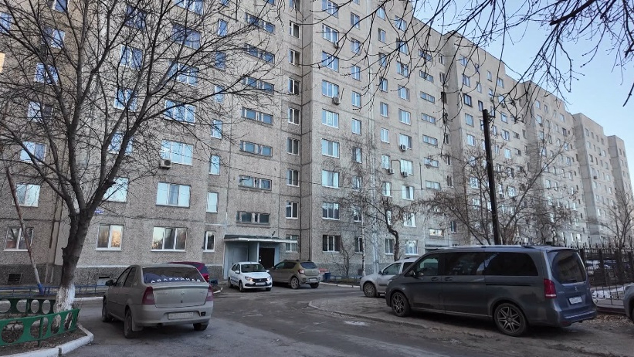В Тюмени намерены через суд обязать жильца навести порядок в муниципальной квартире