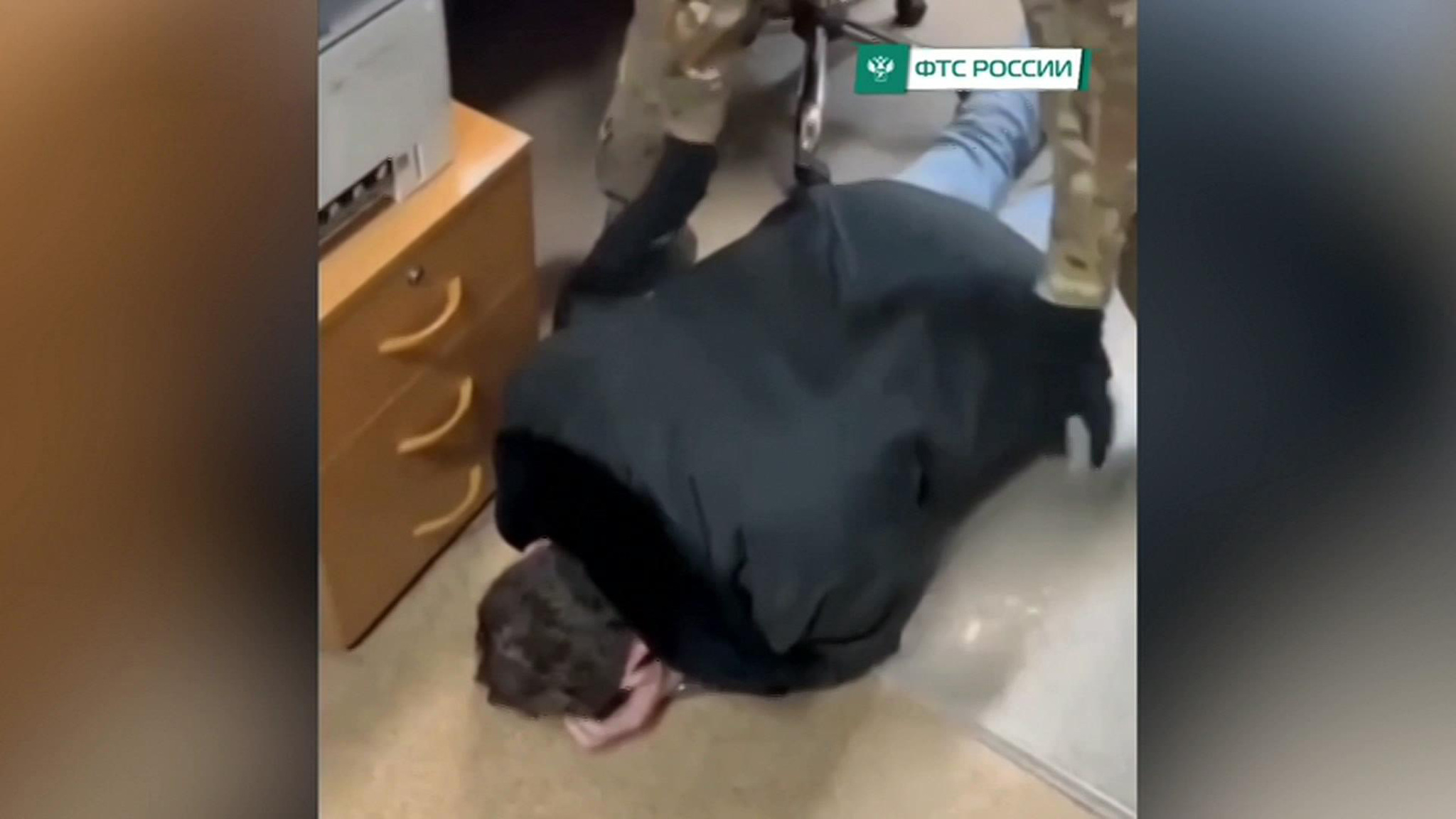 Таможенники покрывали контрабанду товаров за денежное вознаграждение