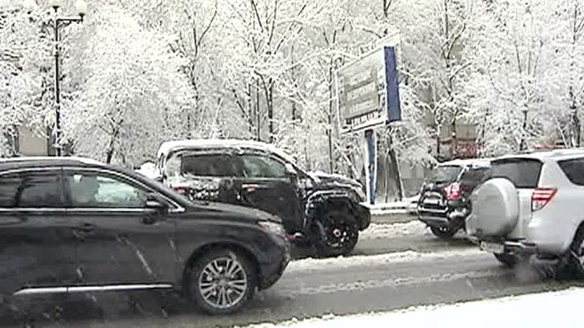 В Хабаровске неожиданно пошел снег