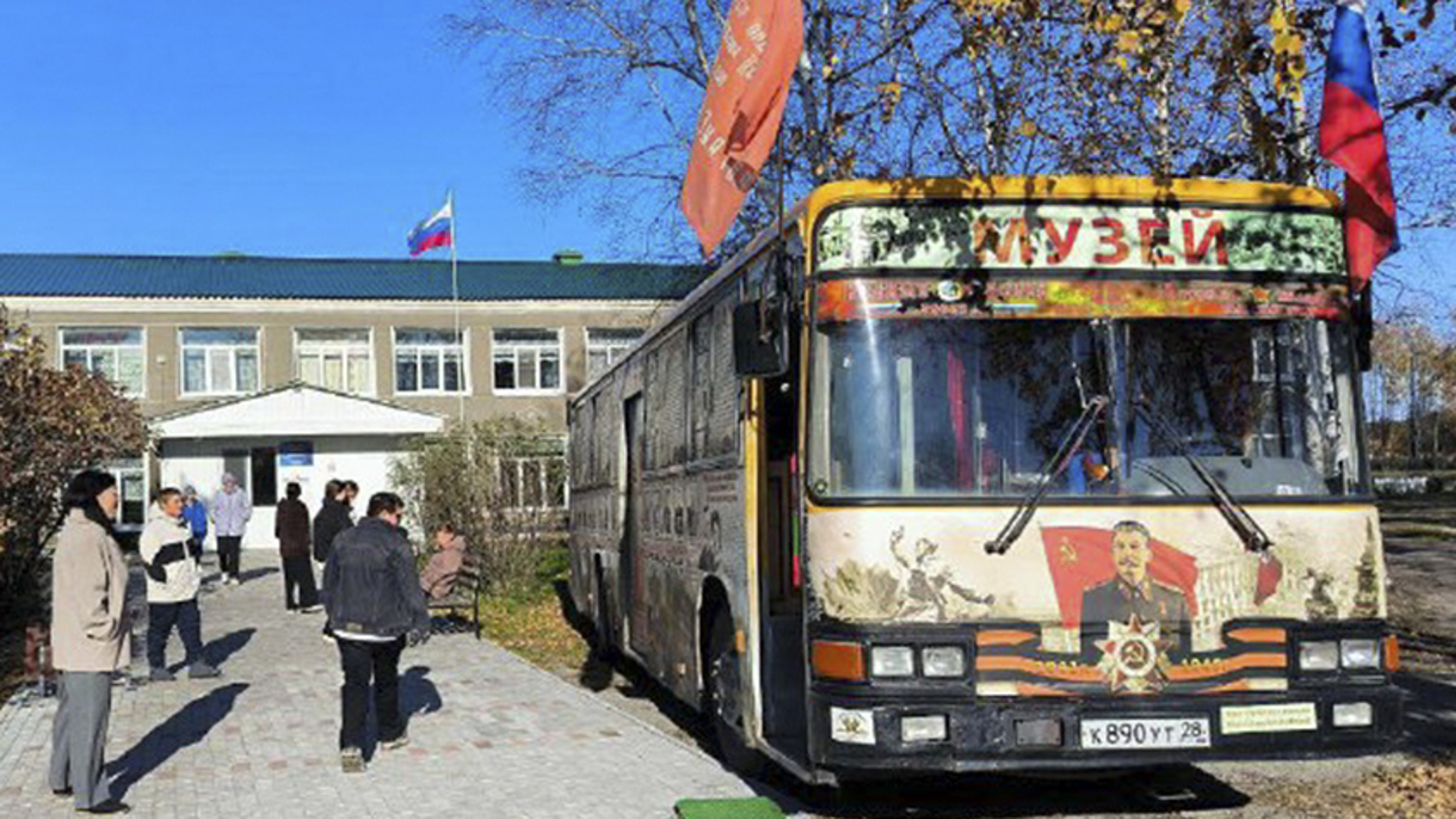 В Благовещенске едва не пострадал от пожара "Автобус Победы"