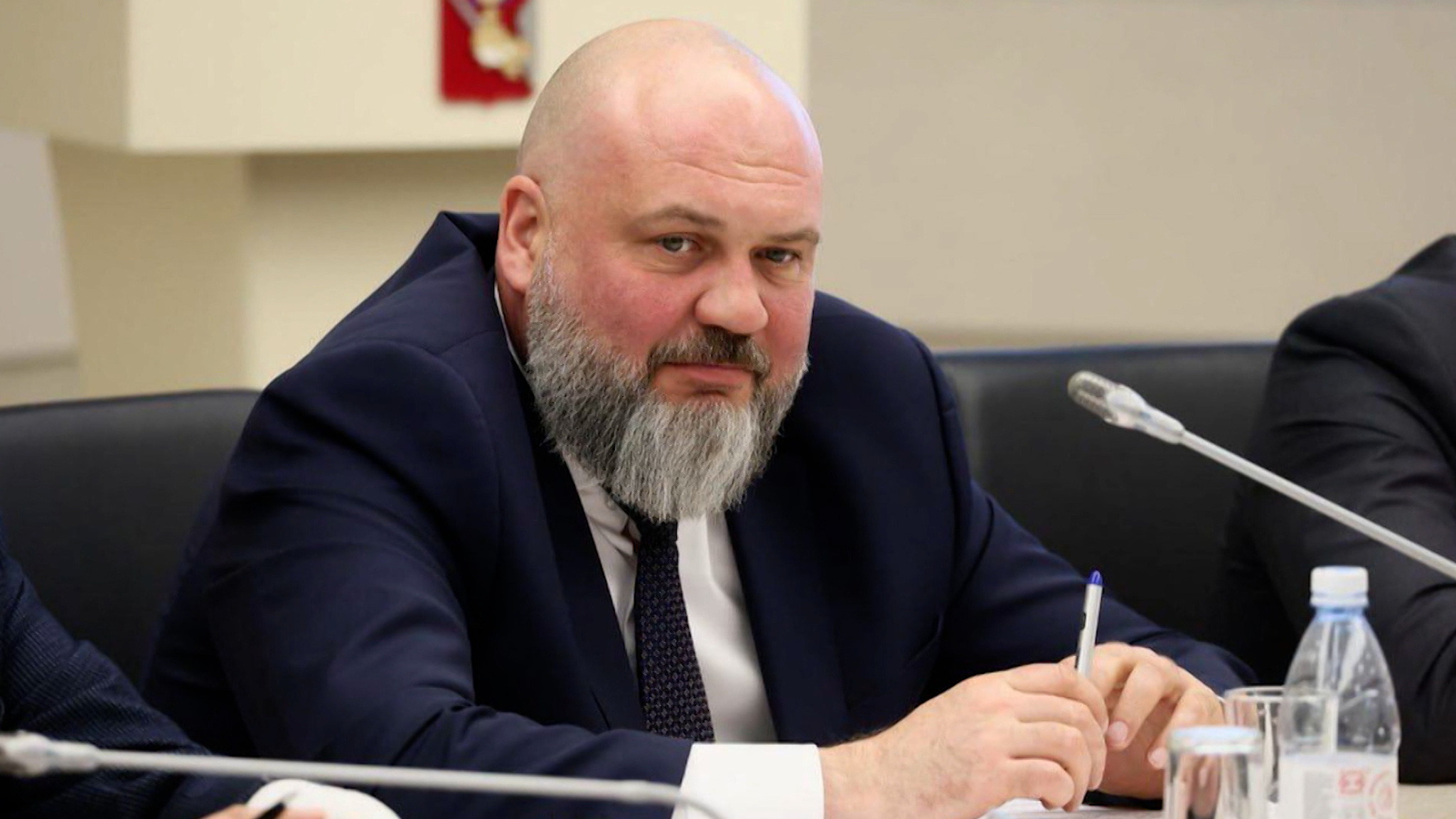 Вологодский вице-губернатор ушел в отставку после драки в баре в Петербурге