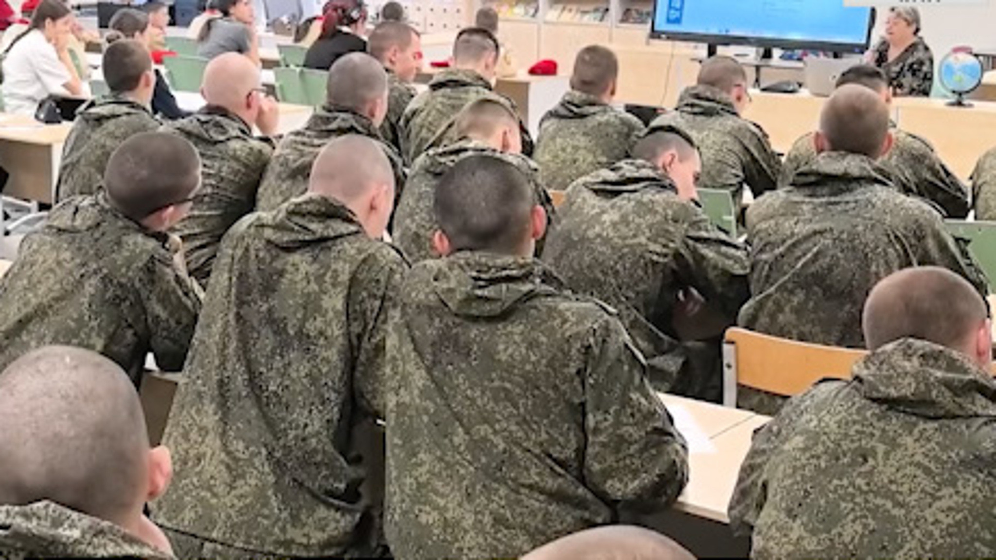 В Забайкалье военнослужащие ВВО приняли участие в «Географическом диктанте»