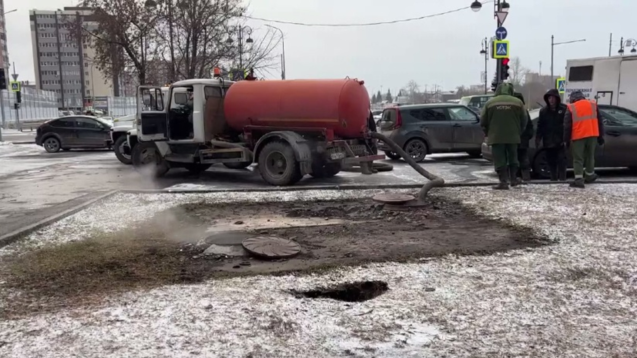 Десятки тюменских домов остались без тепла из-за коммунальных неполадок