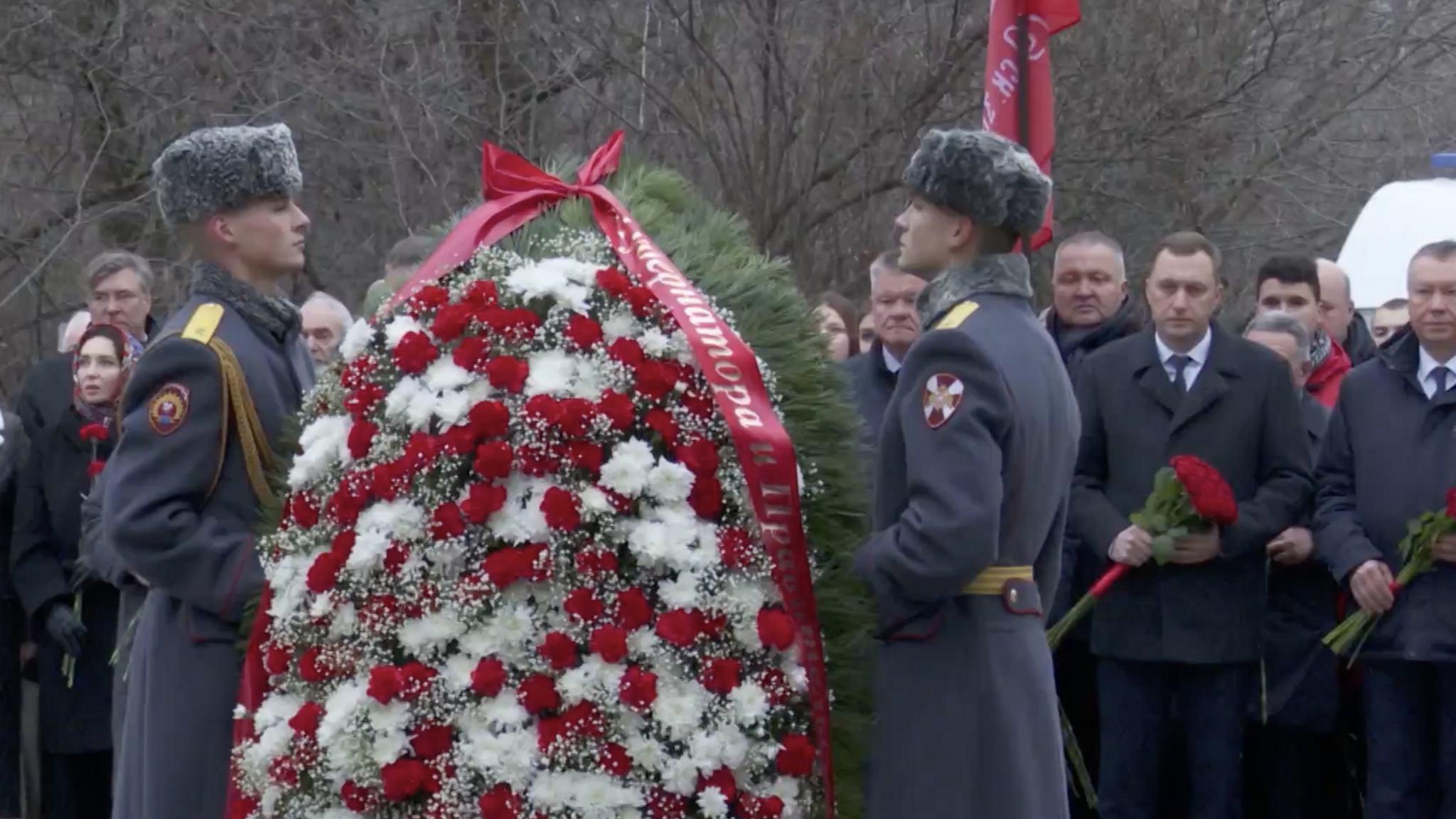 Сегодня День неизвестного солдата