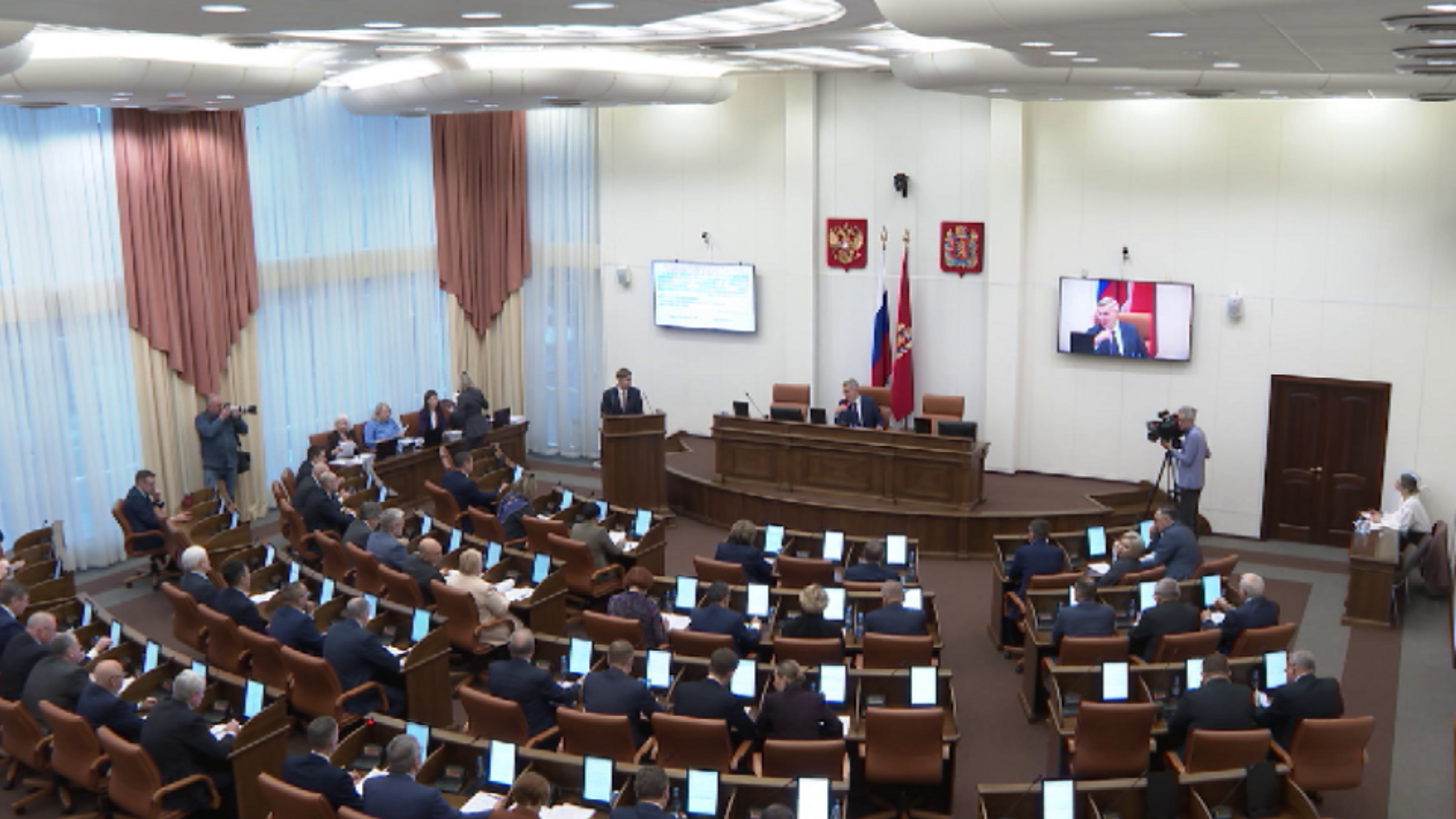 Бюджет региона на 2026-28 годы принят во втором чтении