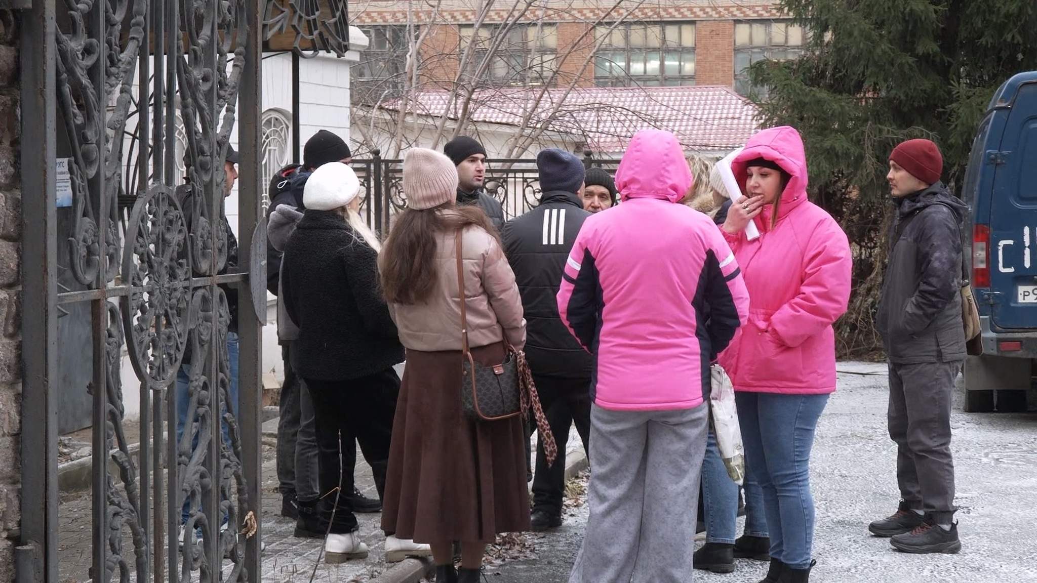 Без денег и голубого топлива: жители Златоуста месяцами ждут подключения газа