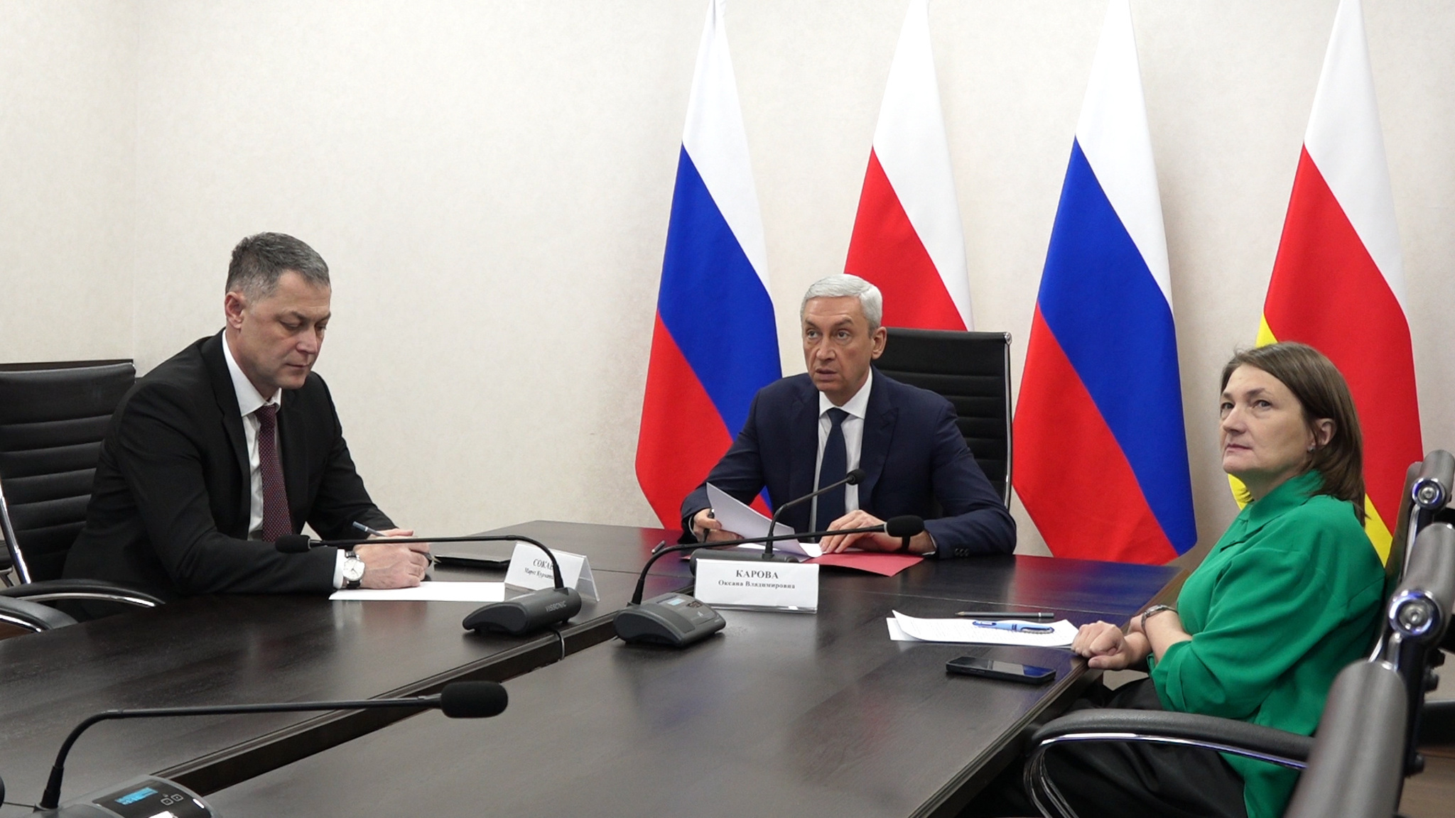 Борис Джанаев в режиме видеоконференцсвязи принял участие в заседании комиссии Госсовета