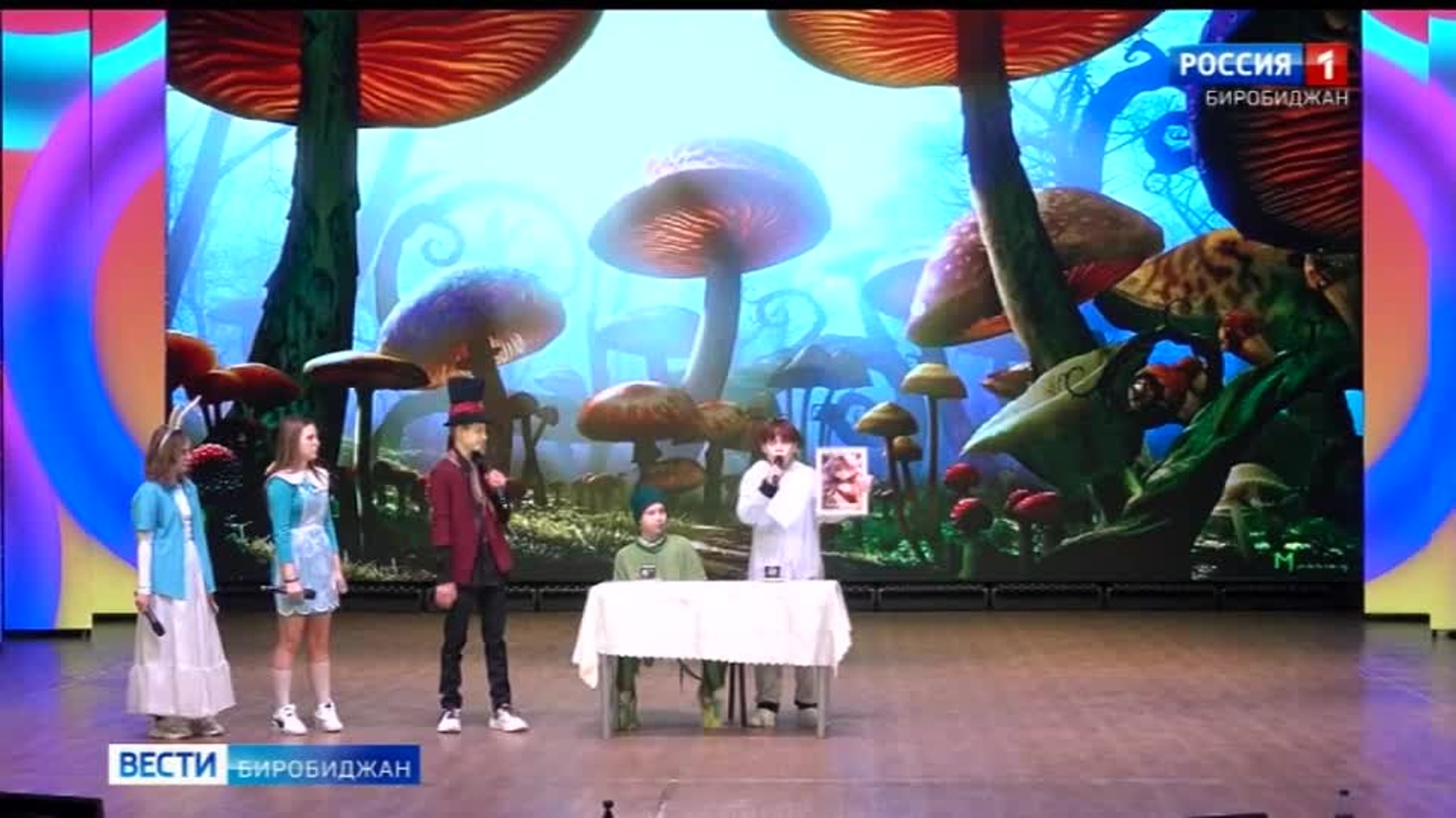 Веселые и находчивые вновь вышли на сцену областной филармонии