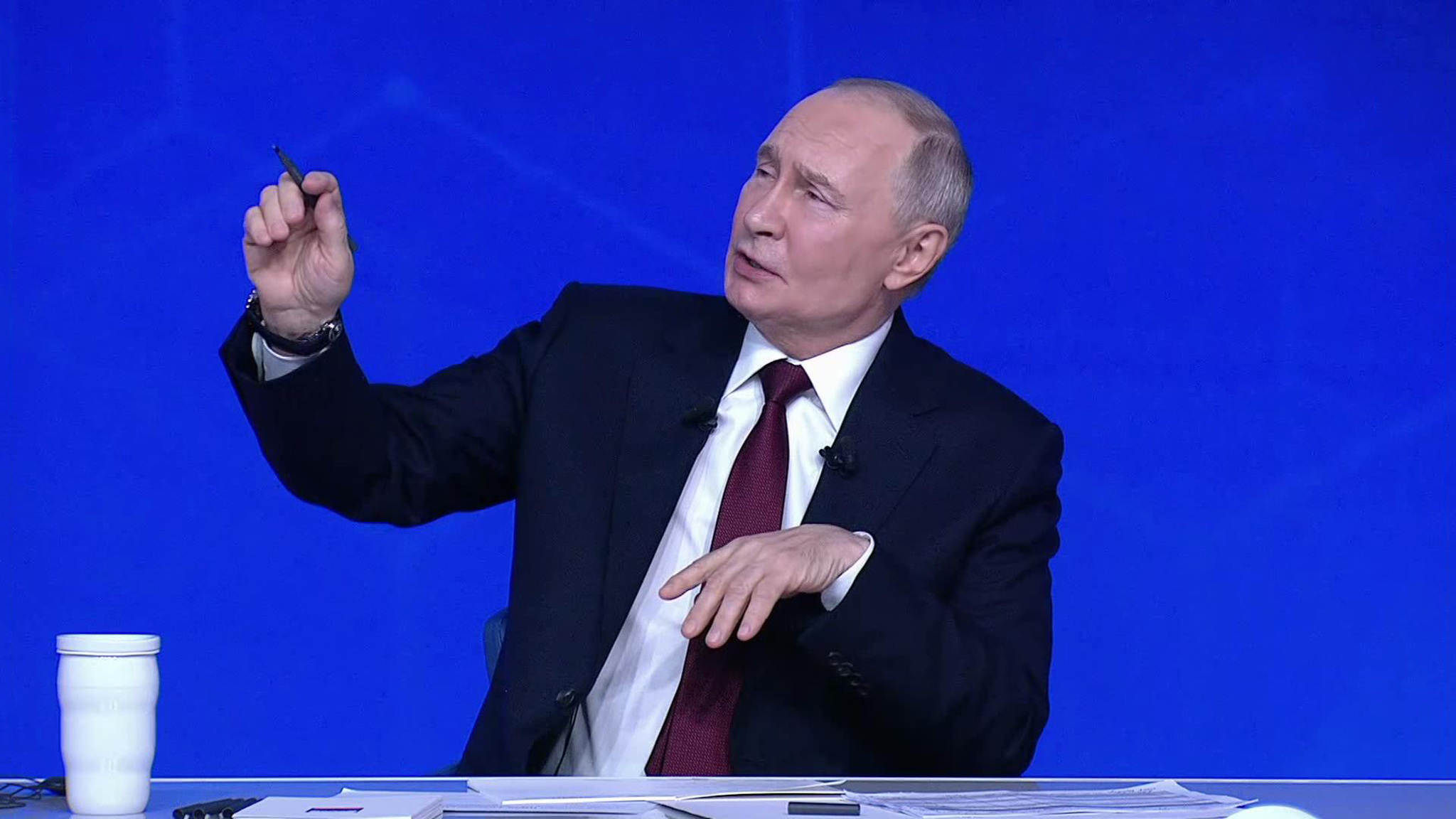 Путин: на столах россиян не хватает рыбы