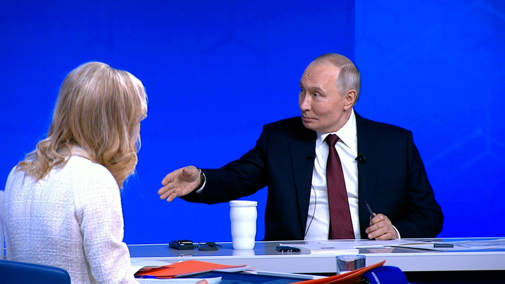 Путин пошутил на тему летящей к Земле загадочной кометы