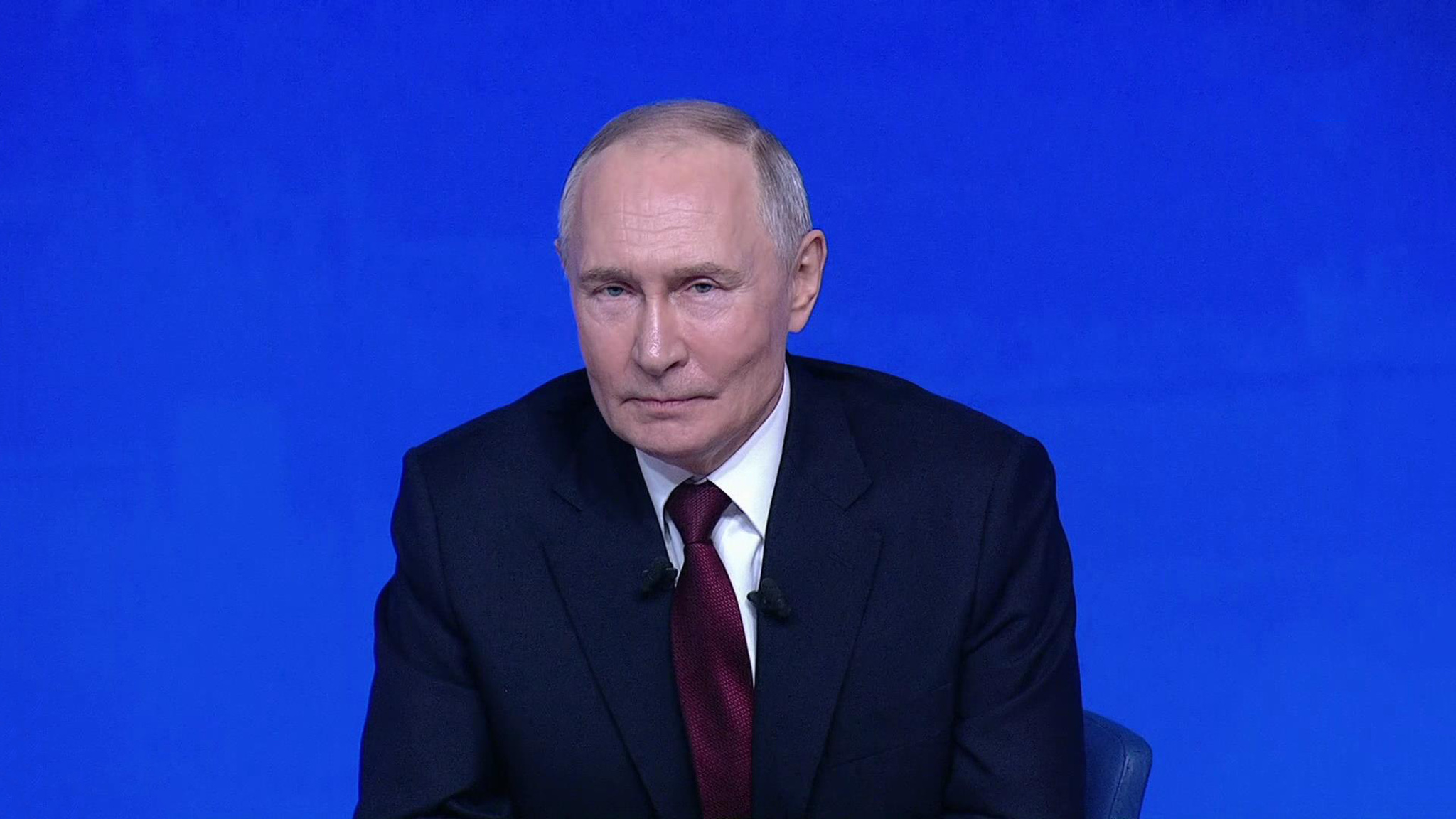Путин считает, что Украина могла бы провести выборы