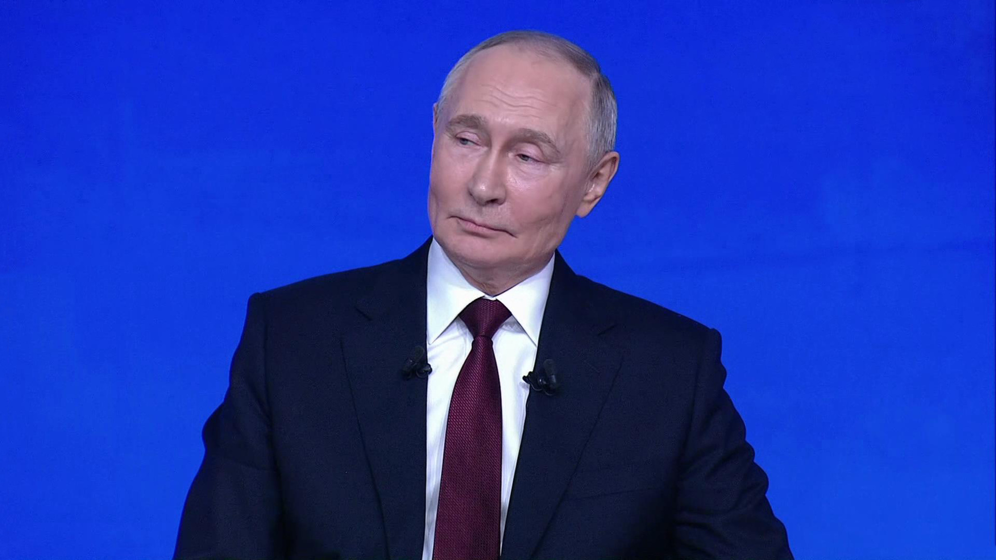 Путин заявил, что верит в Господа, который с нами