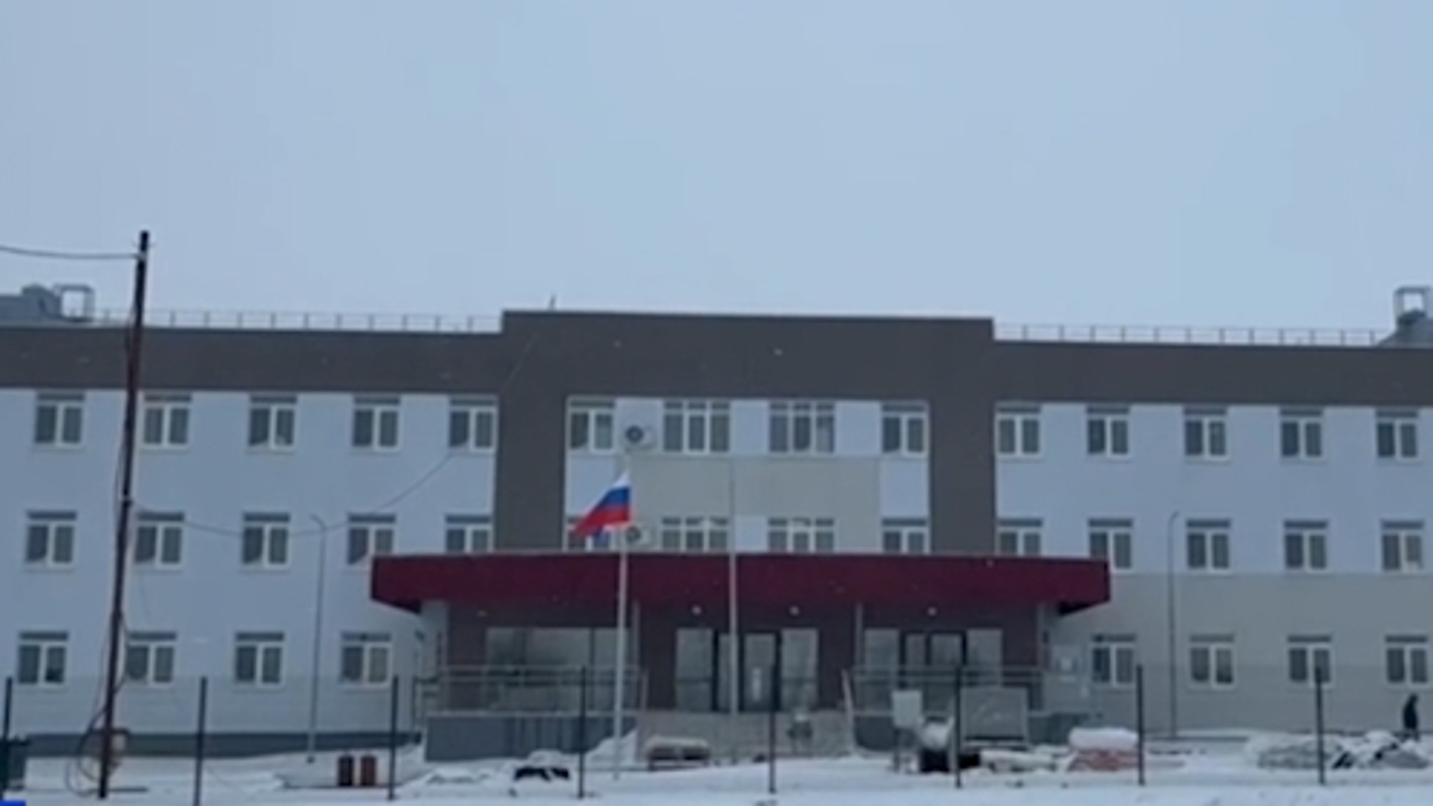 В Озинках завершено строительство современной многофункциональной поликлиники