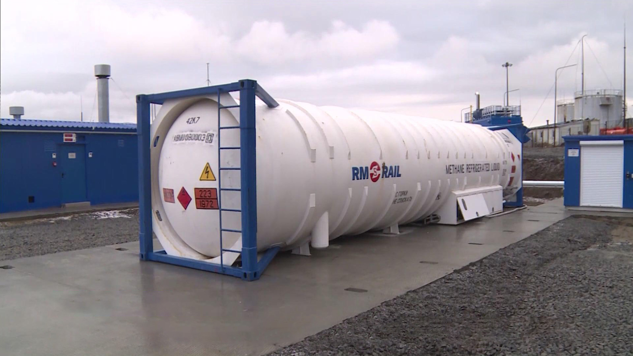 На Шикотане запустили отечественную газодизельную электростанцию