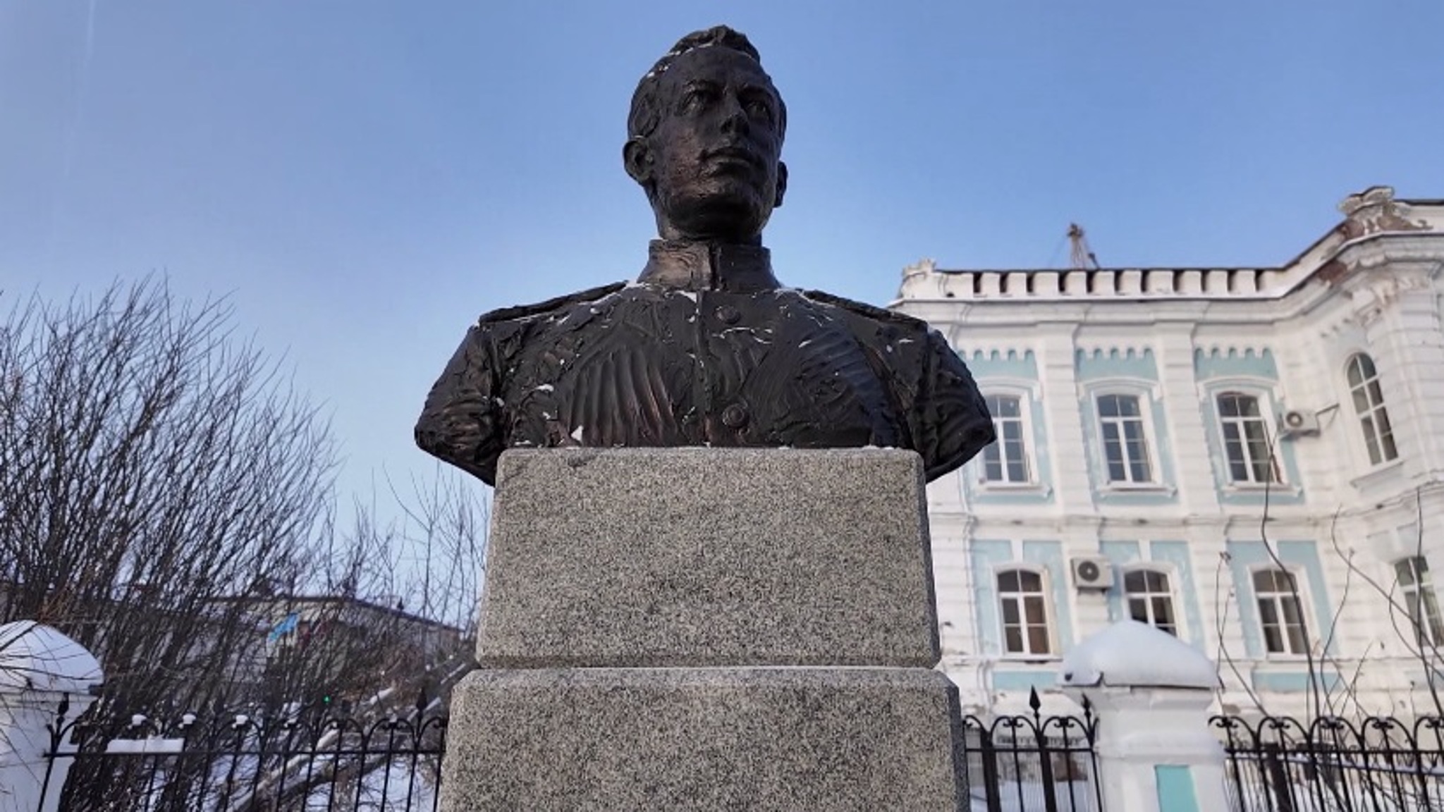 Память героя-разведчика Павла Фитина почтили в Тюмени