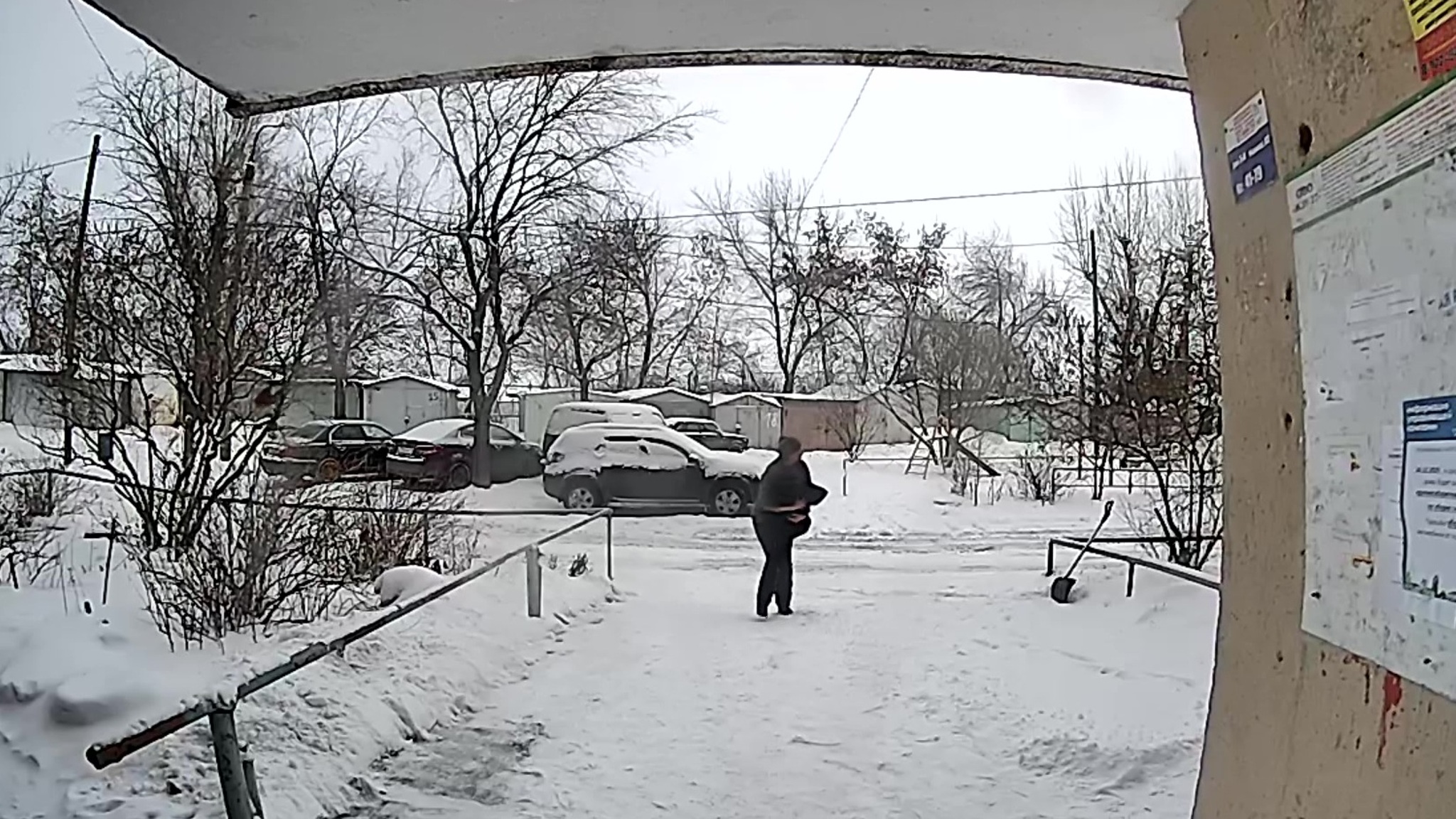 Приняла роды на снегу: жительница Челябинска помогла незнакомке и ее младенцу