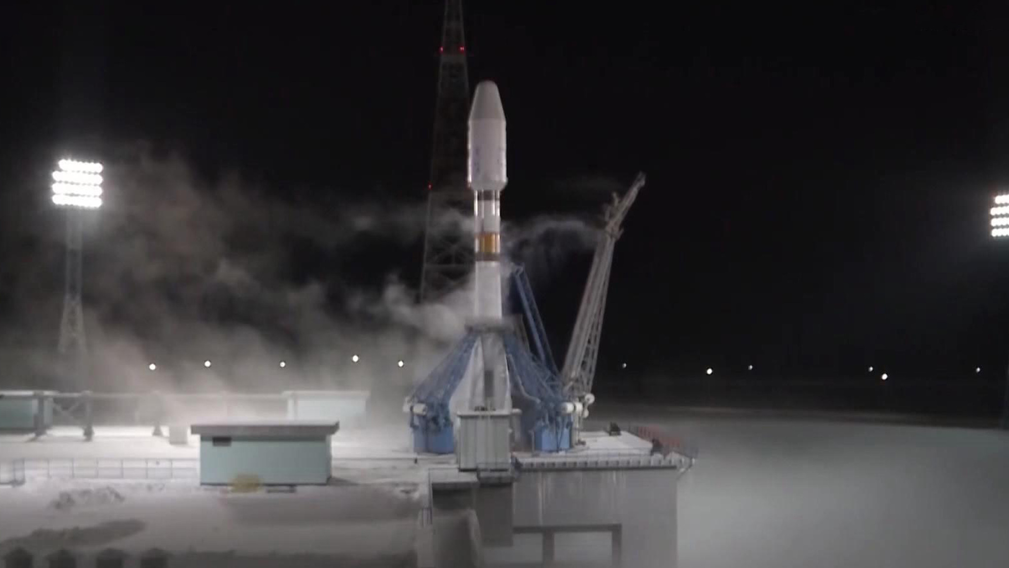 Ракета-носитель "Союз-2.1б" отправилась в околоземное пространство