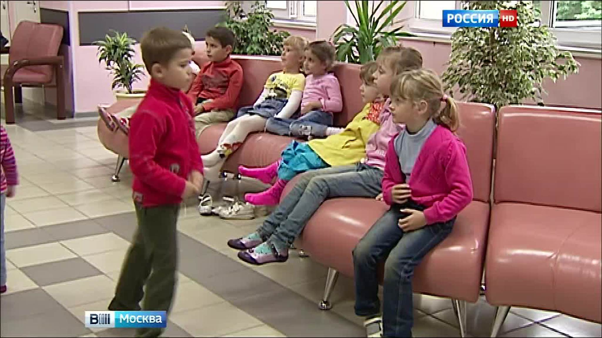 Столичные детские поликлиники перешли на усиленный режим работы