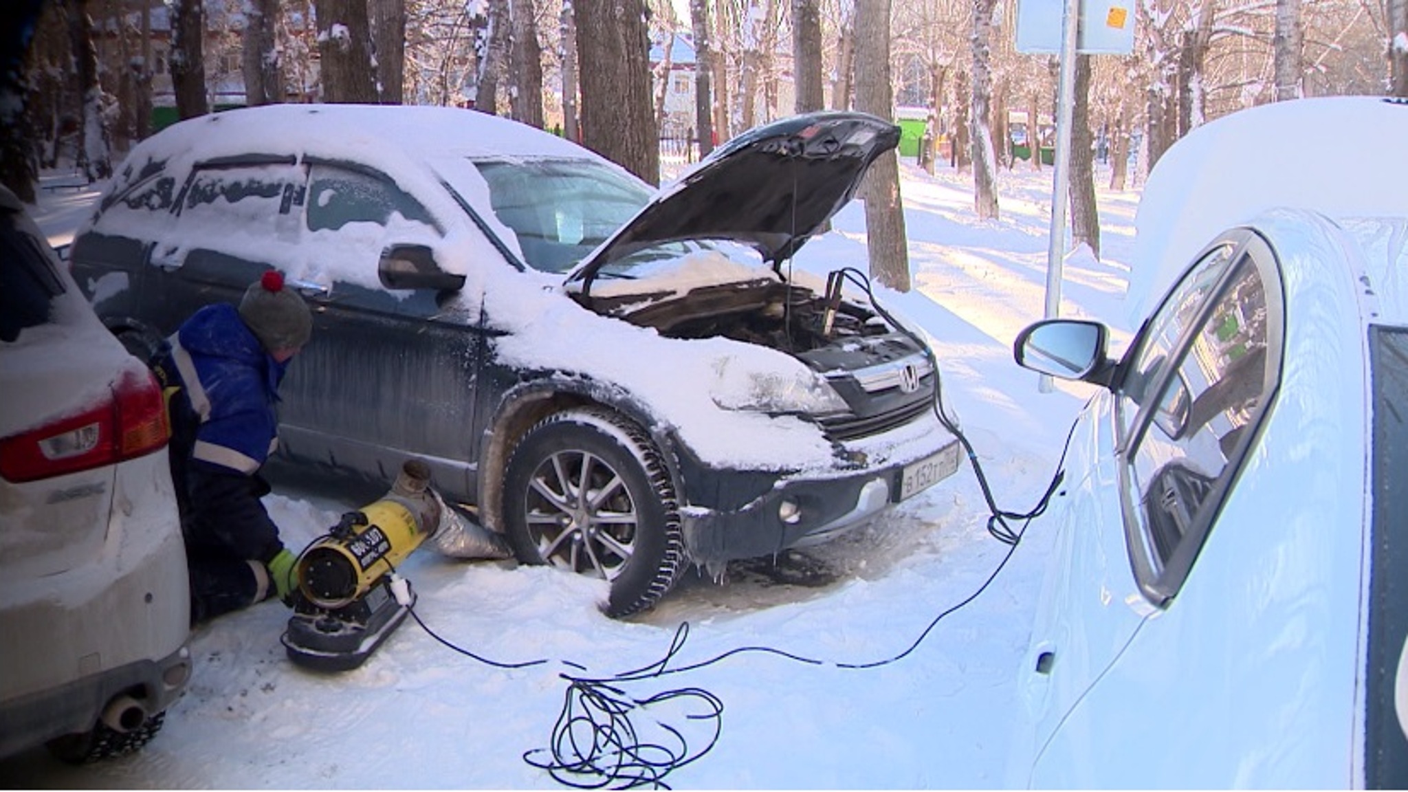 Спрос на зимние автоуслуги заметно увеличился в Тюмени