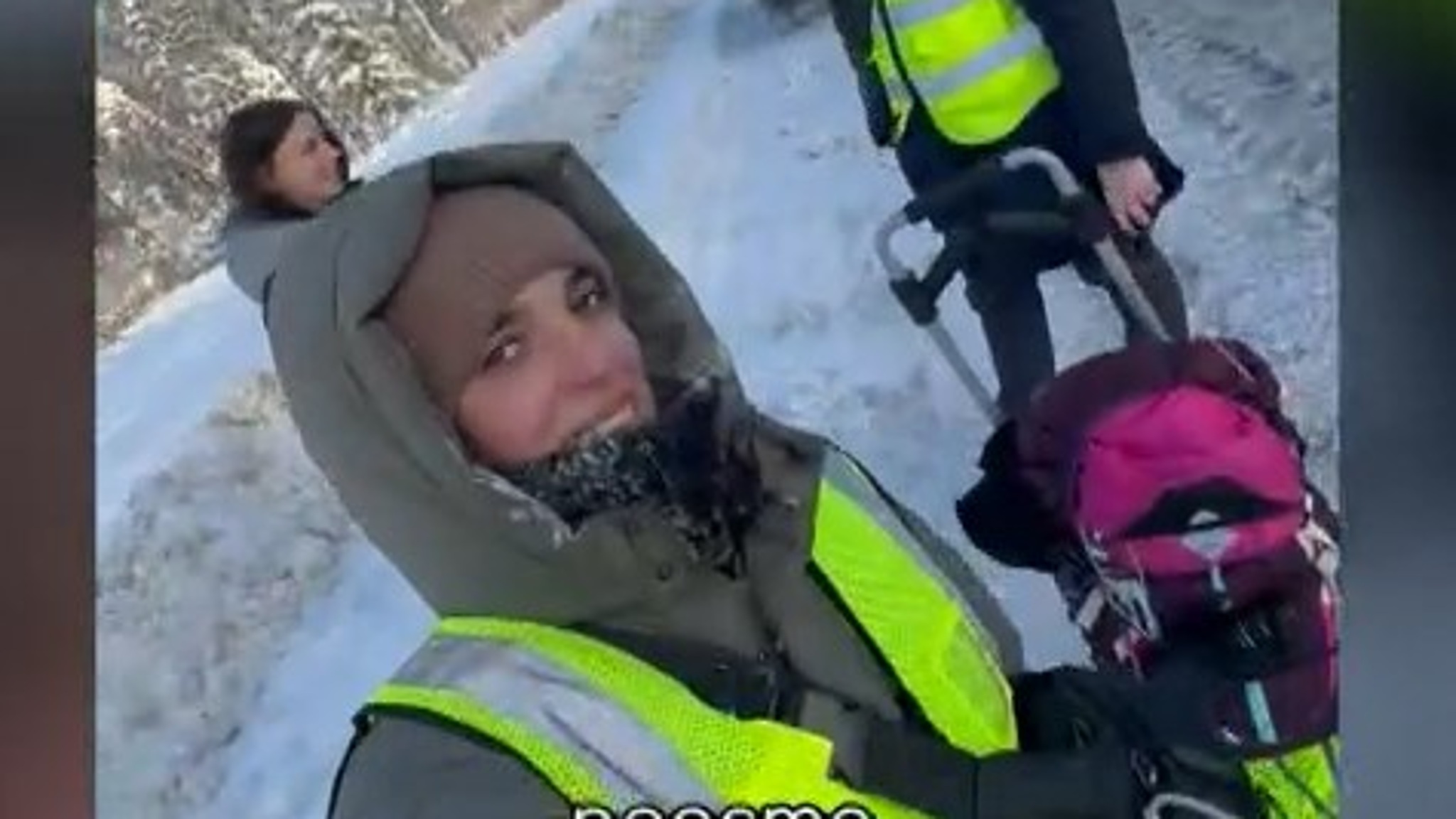 «Москва – Владивосток»: пешком через всю Россию решила пройти молодая семейная пара