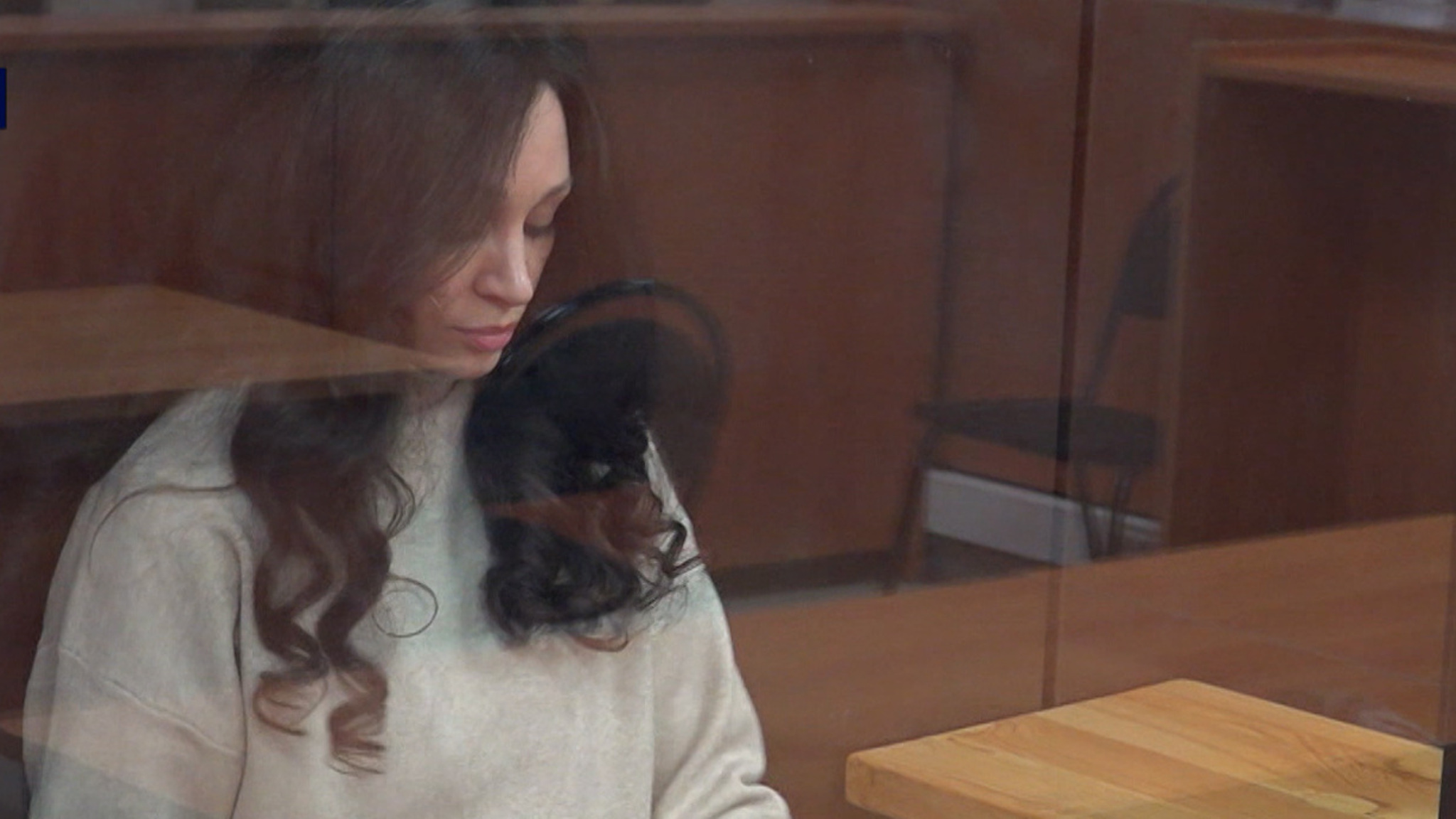 Бизнесмен обвинил бывшую жену в поджоге и вымогательстве
