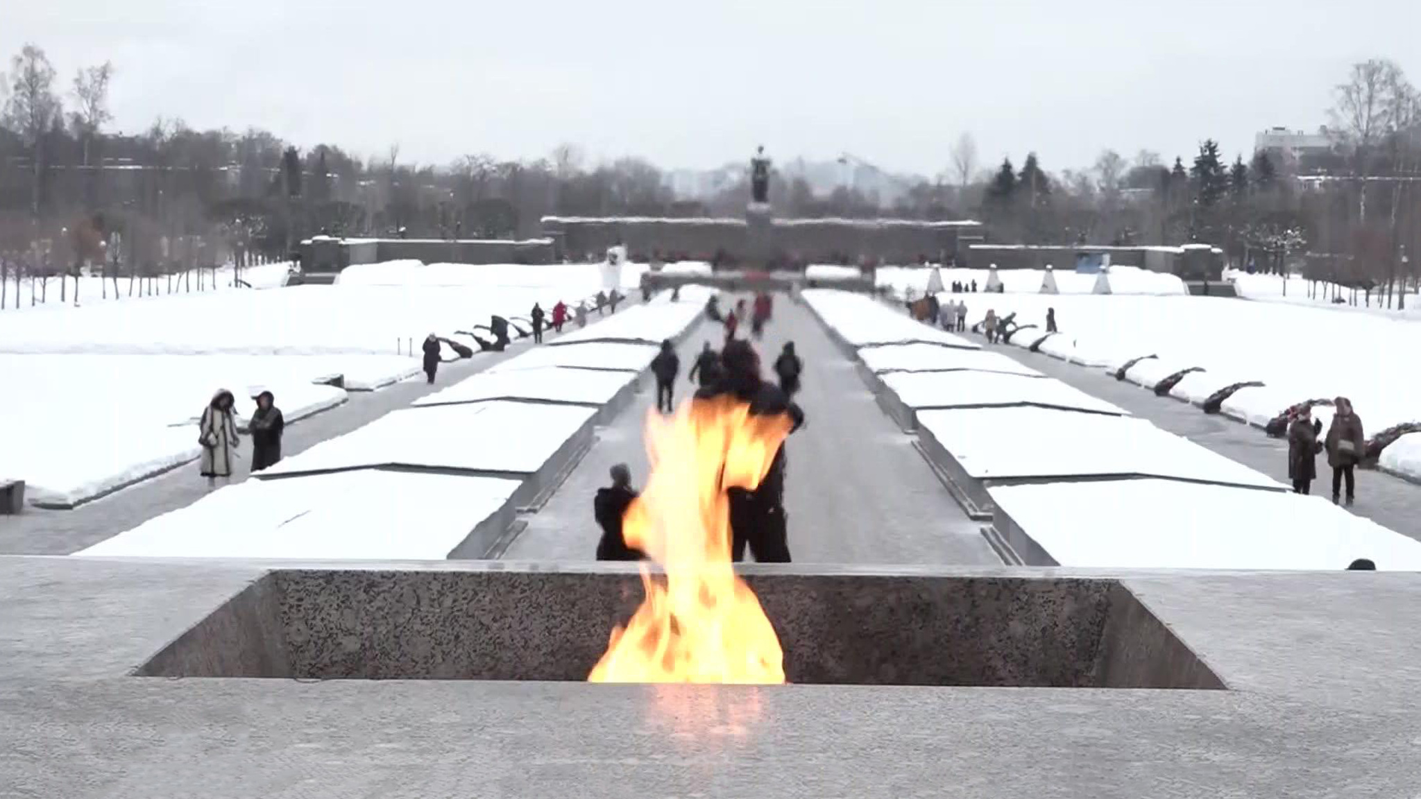 Эфир от 01.02.2026. Английские, испанские, немецкие и французские субтитры